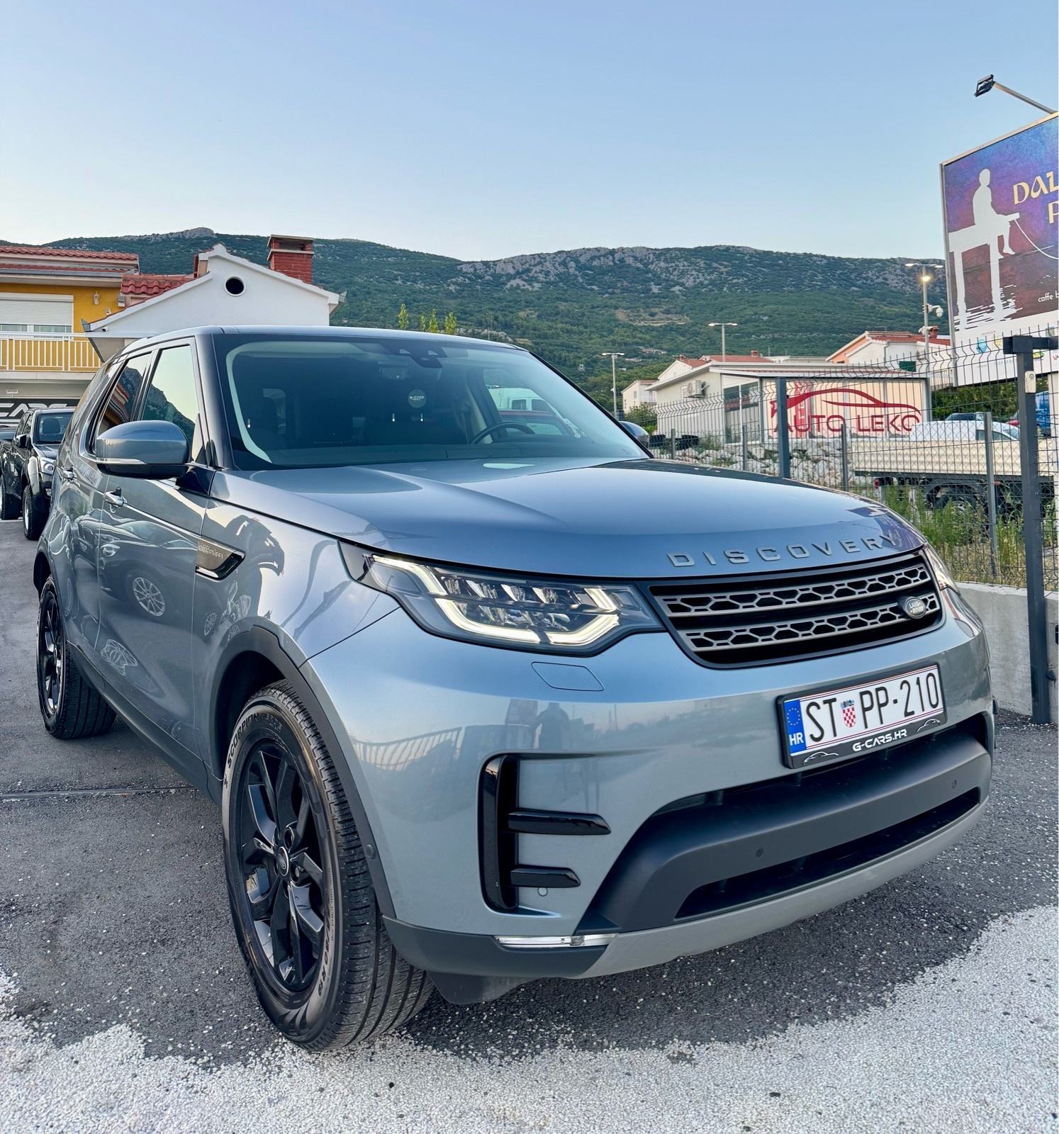 Land Rover Discovery 5 2,0 SD4 D240—Mod 2022—NIGHT PAKET—FULL LED—TOP!, fotografija 11