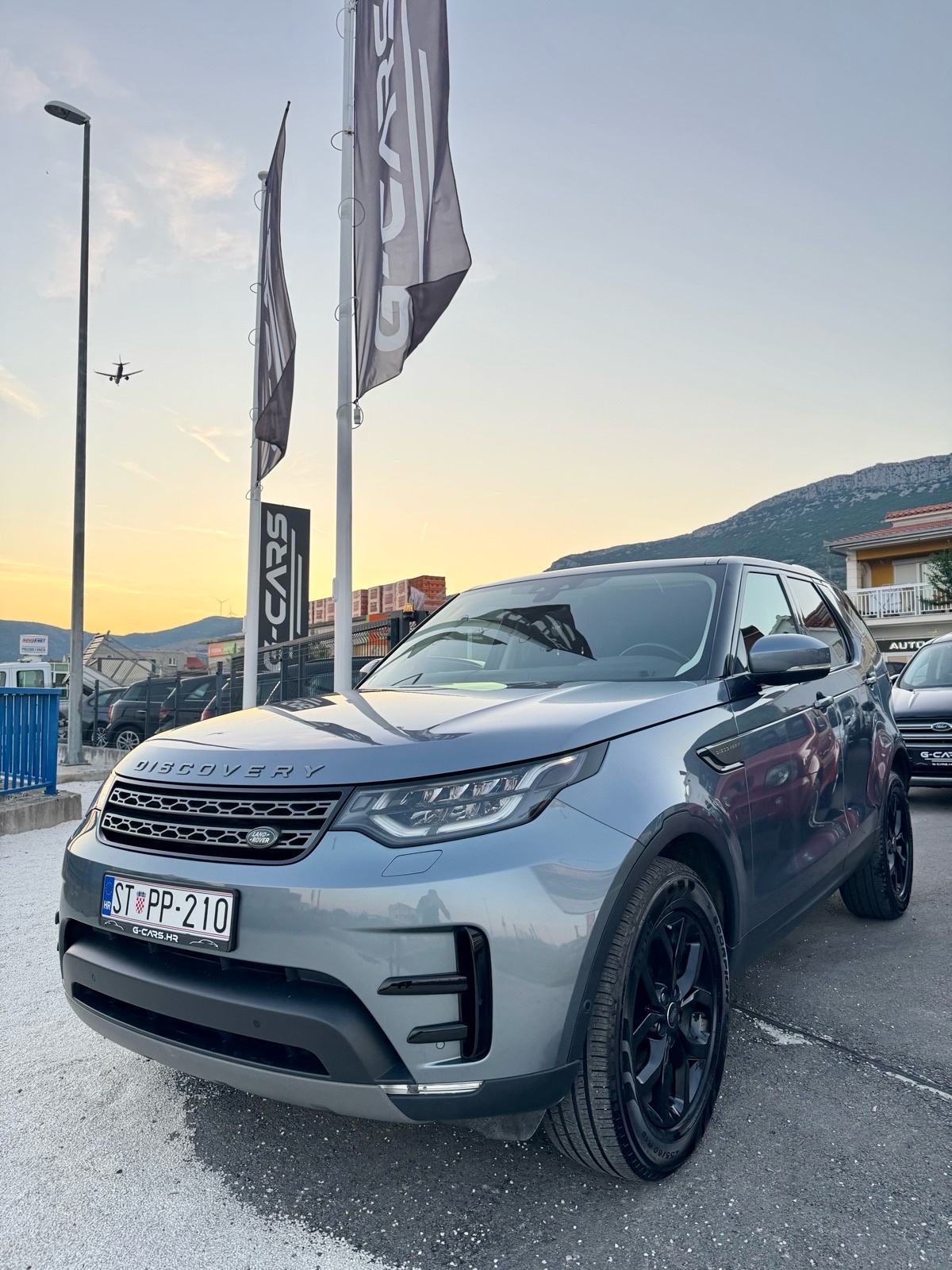 Land Rover Discovery 5 2,0 SD4 D240—Mod 2022—NIGHT PAKET—FULL LED—TOP!, fotografija 13