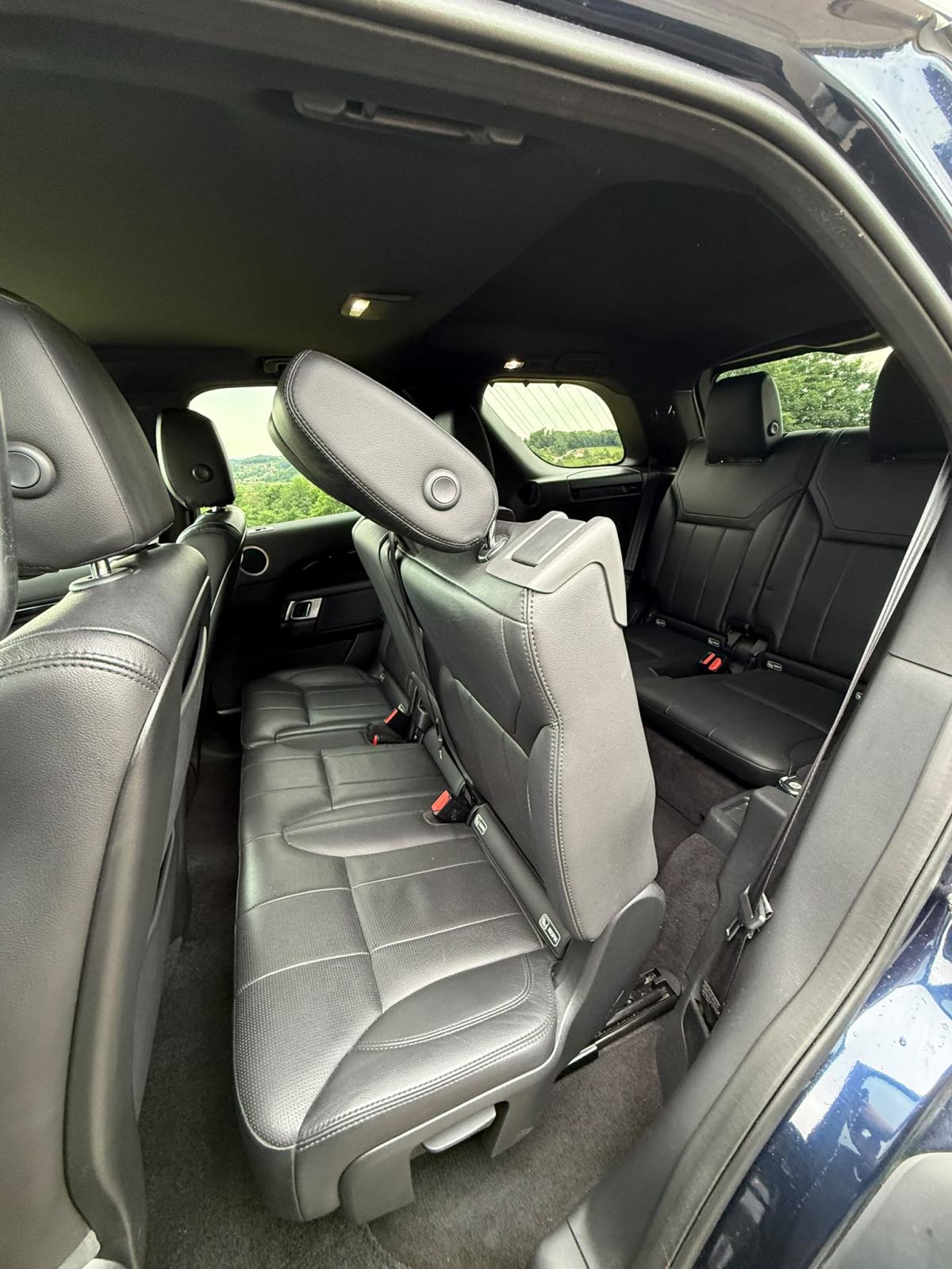 Land Rover Discovery 5 SD4 SE 240 KS AUTOMATIK / 7 SJEDALA / LEASING, fotografija 11