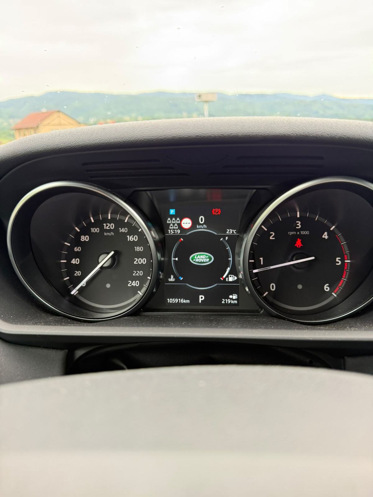 Land Rover Discovery 5 SD4 SE 240 KS AUTOMATIK / 7 SJEDALA / LEASING, fotografija 18