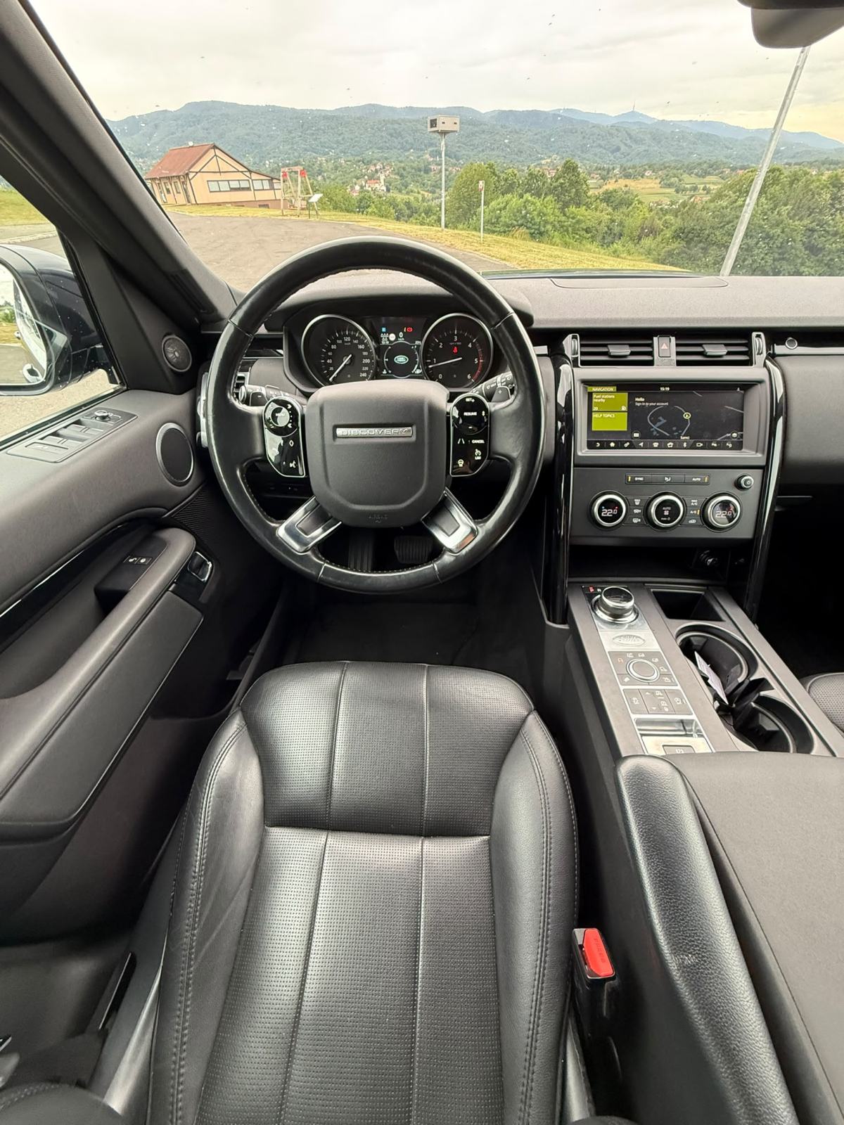 Land Rover Discovery 5 SD4 SE 240 KS AUTOMATIK / 7 SJEDALA / LEASING, fotografija 16