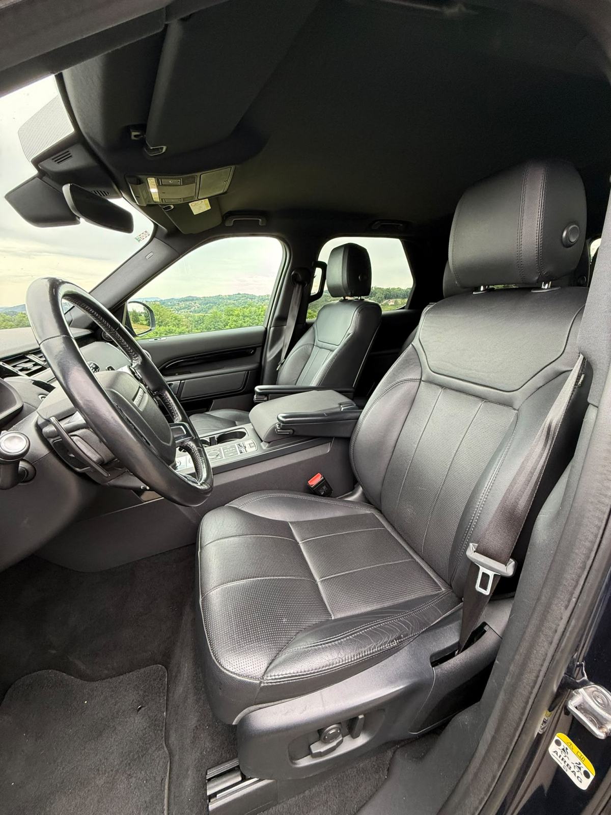 Land Rover Discovery 5 SD4 SE 240 KS AUTOMATIK / 7 SJEDALA / LEASING, fotografija 10