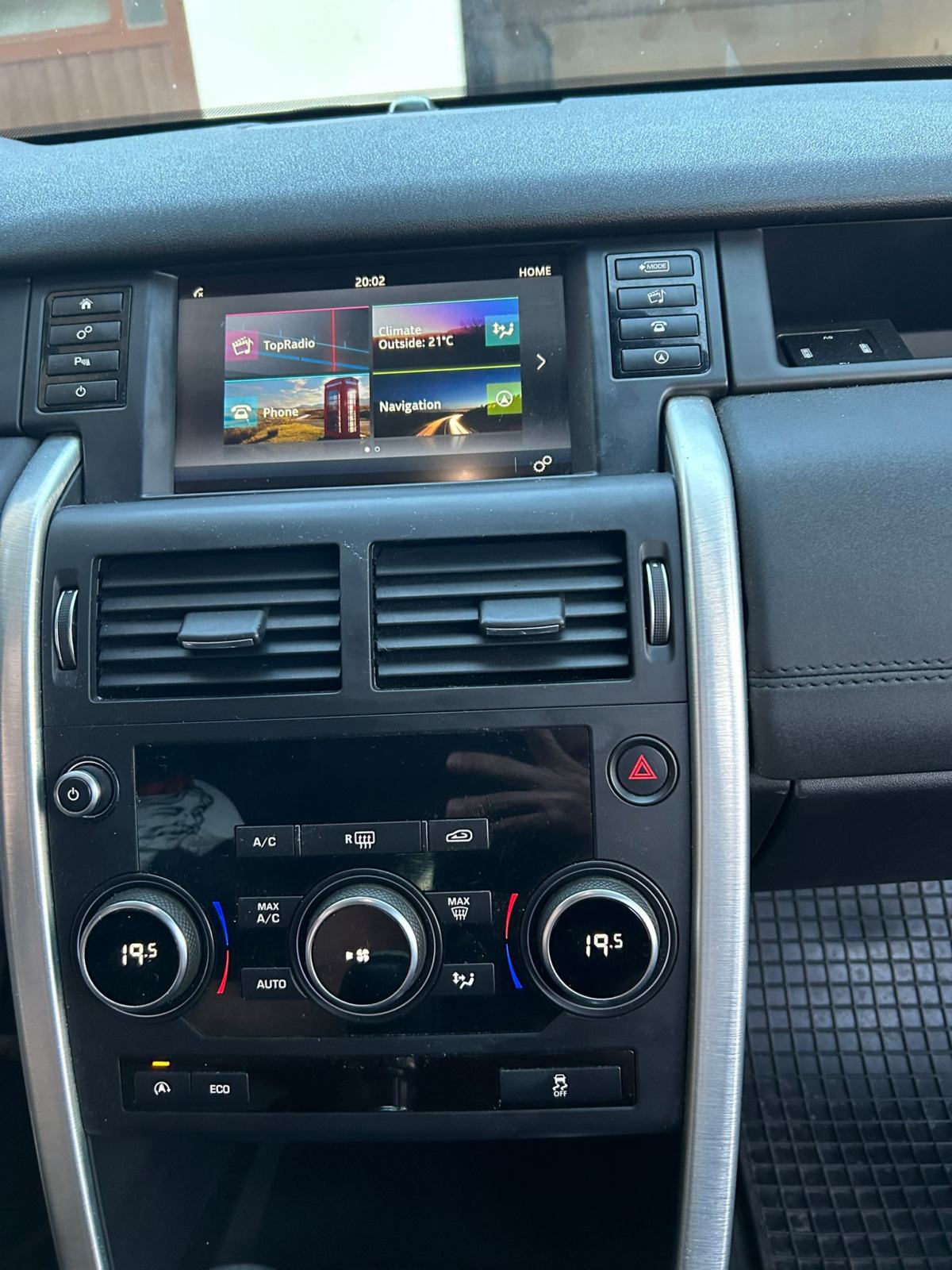 Land Rover Discovery Sport 2.0 D, fotografija 9