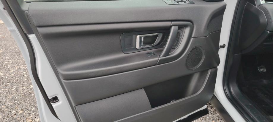 Land Rover Discovery Sport 2,0, fotografija 7