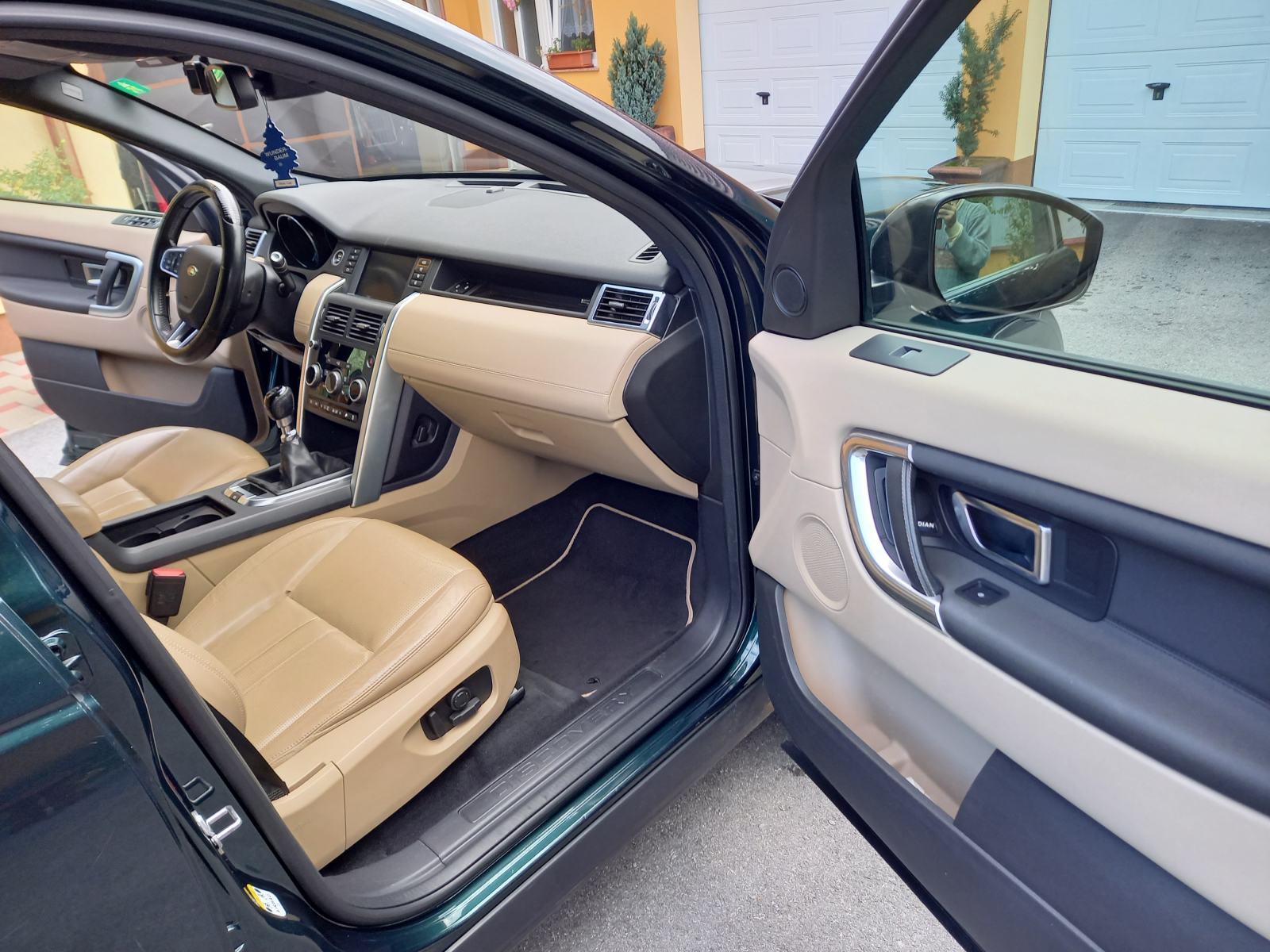 Land Rover Discovery Sport 2.0 TD4 HSE,4WD, NOVI KOMPL. RAZV. LANCA i, fotografija 12
