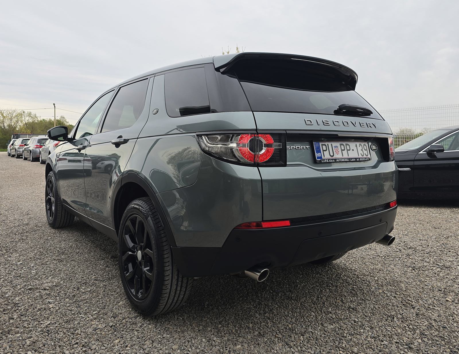 Land Rover Discovery Sport 2,0D 4X4 1. Vlasnik veliki servis+nove gume, fotografija 3