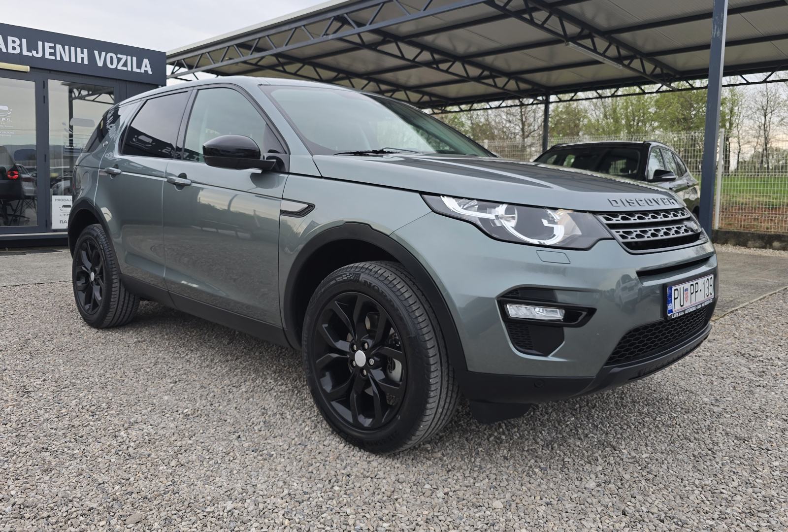 Land Rover Discovery Sport 2,0D 4X4 1. Vlasnik veliki servis+nove gume, fotografija 7