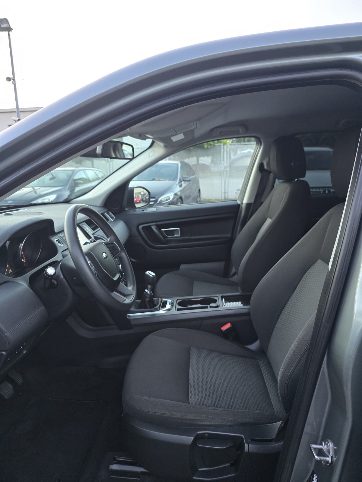 LAND ROVER DISCOVERY SPORT 2.0D 4X4 * BEZ ULAGANJA * 2018.GOD. * 9999€, fotografija 16