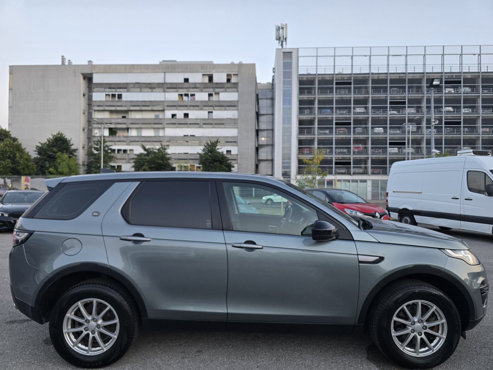 LAND ROVER DISCOVERY SPORT 2.0D 4X4 * BEZ ULAGANJA * 2018.GOD. * 9999€, fotografija 6
