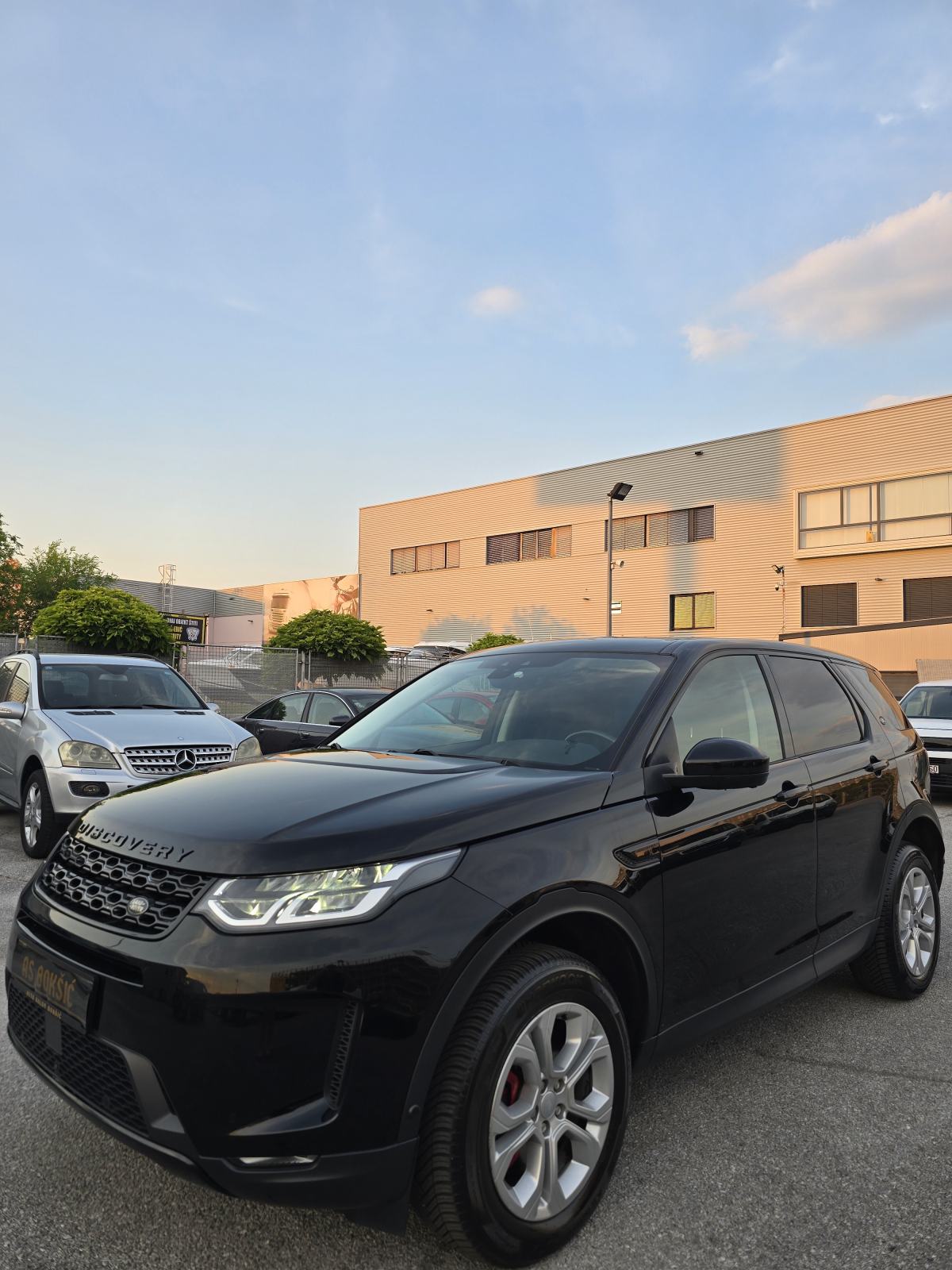LAND ROVER DISCOVERY SPORT 2.0D 4X4 * ODLIČNO STANJE * 121 000 KM *PDV, fotografija 1