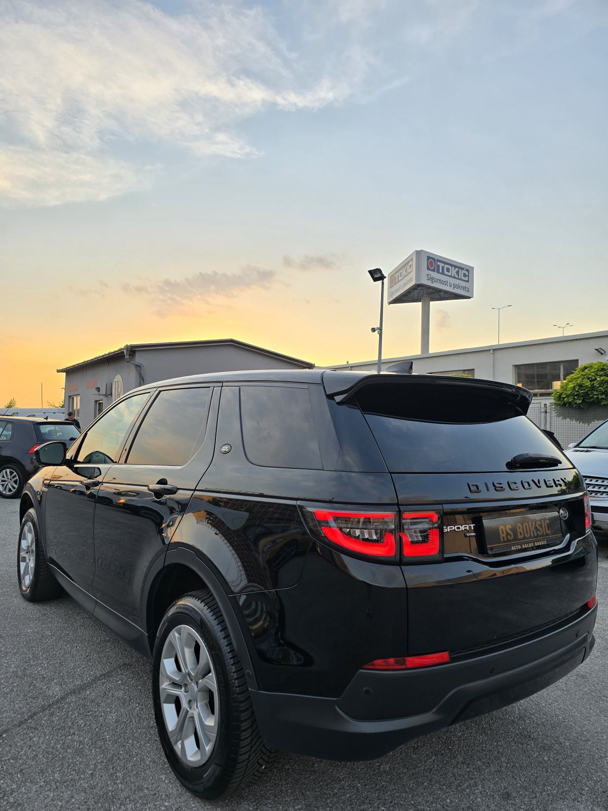 LAND ROVER DISCOVERY SPORT 2.0D 4X4 * ODLIČNO STANJE * 121 000 KM *PDV, fotografija 3