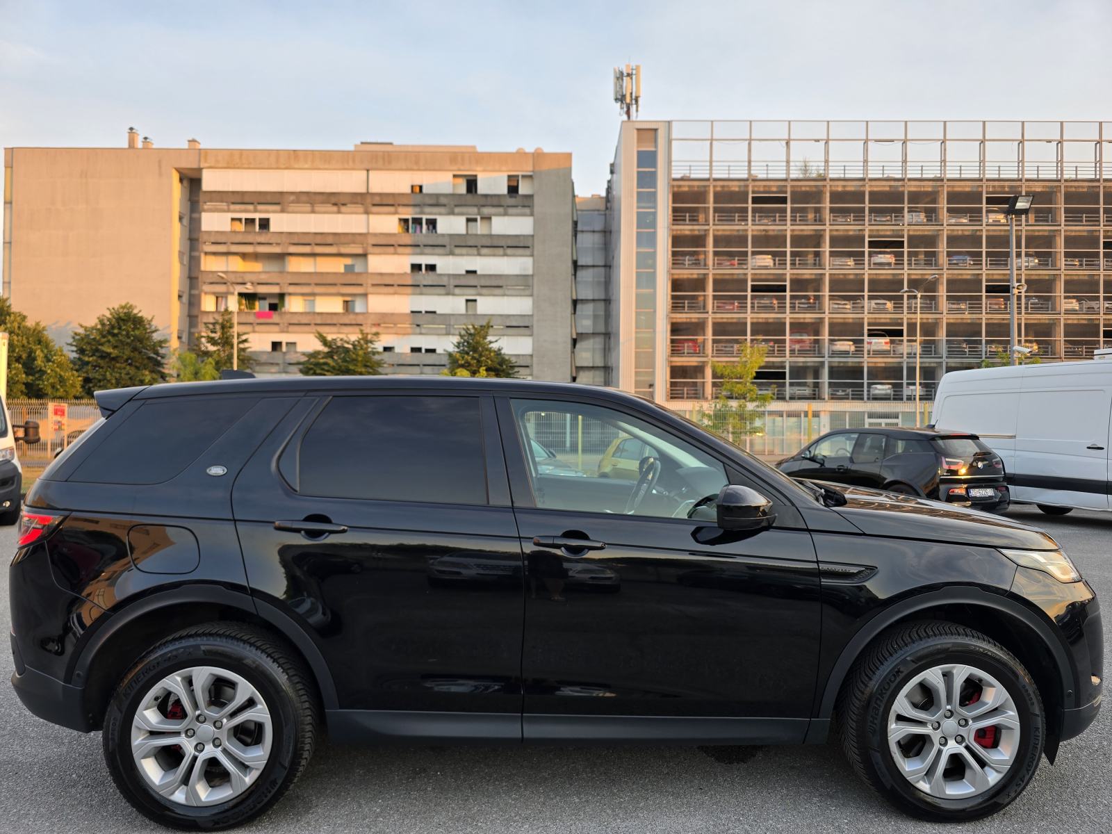 LAND ROVER DISCOVERY SPORT 2.0D 4X4 * ODLIČNO STANJE * 121 000 KM *PDV, fotografija 6