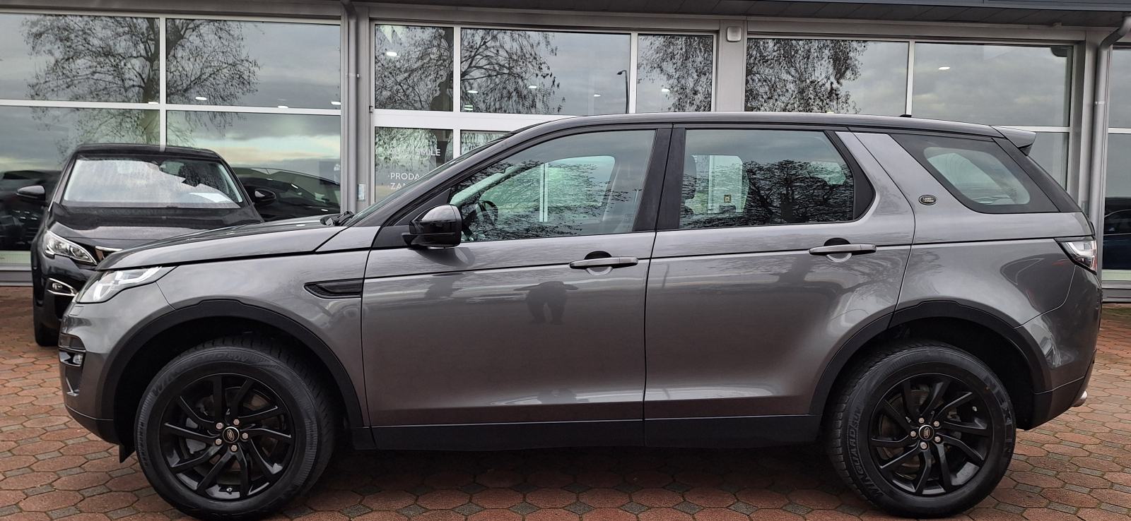 Land Rover Discovery Sport 2.0D, 4X4, AUT, NAVI, TEMP, 2X PDC, JAMSTVO, fotografija 2