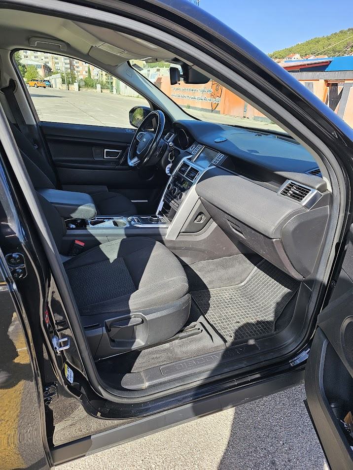 Land Rover Discovery Sport 4x4 automatik, fotografija 3