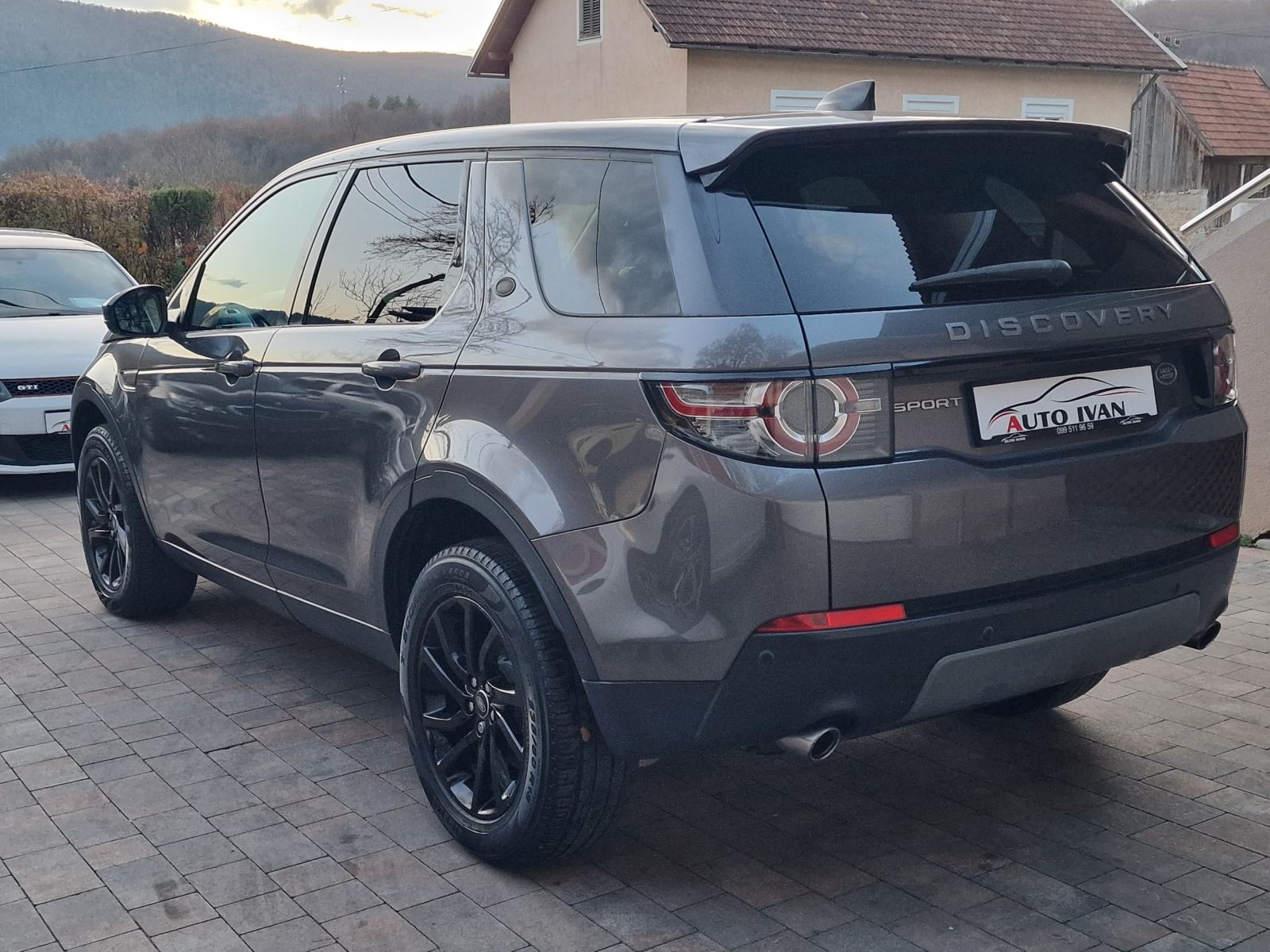 Land Rover Discovery Sport automatik, fotografija 7