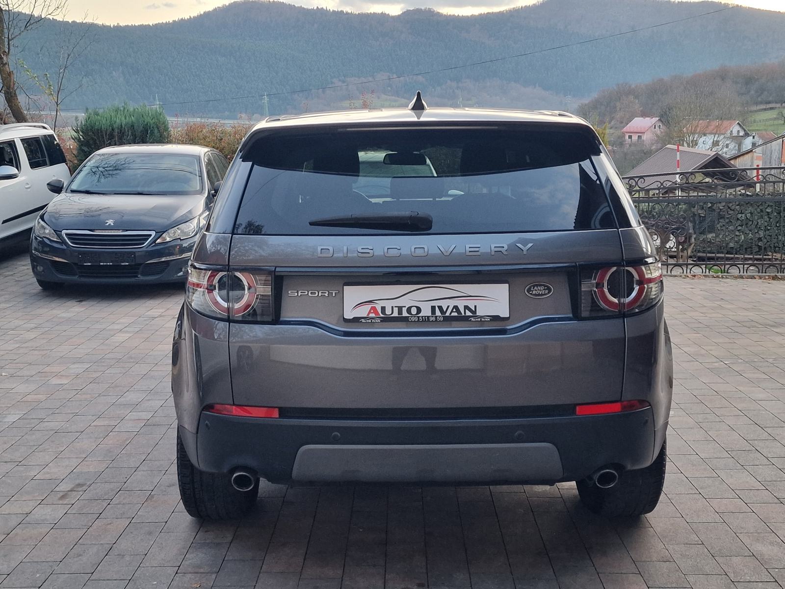 Land Rover Discovery Sport automatik, fotografija 12