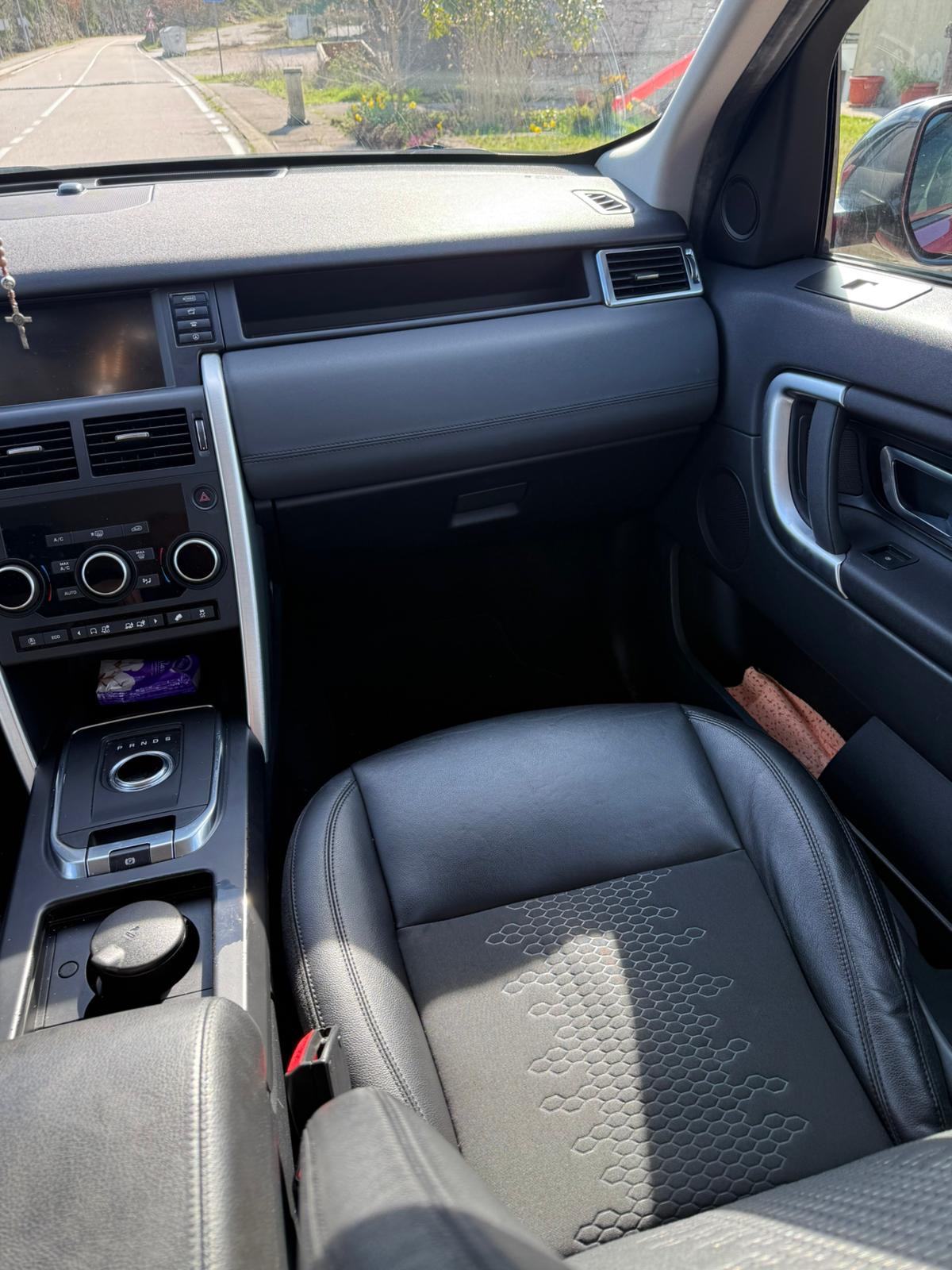 Land Rover Discovery Sport 4x4 automatik 7 sjedala, fotografija 7