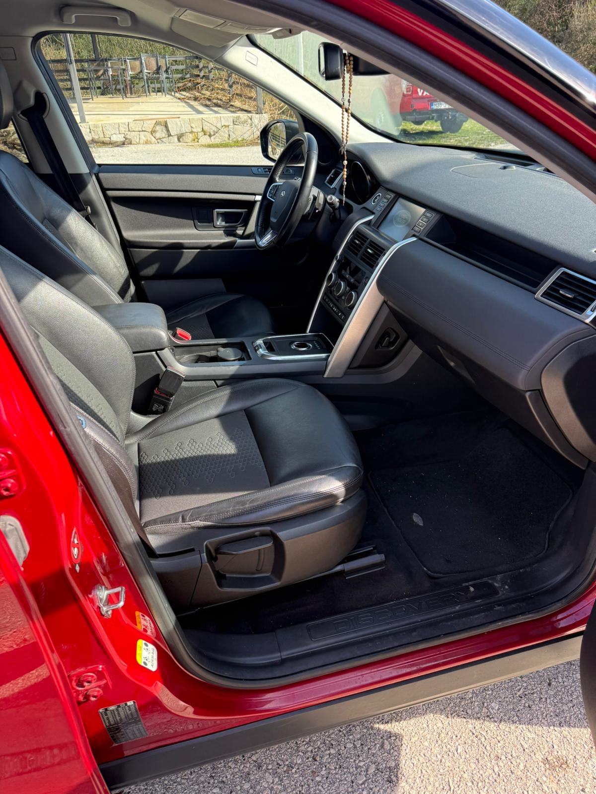 Land Rover Discovery Sport 4x4 automatik 7 sjedala, fotografija 9
