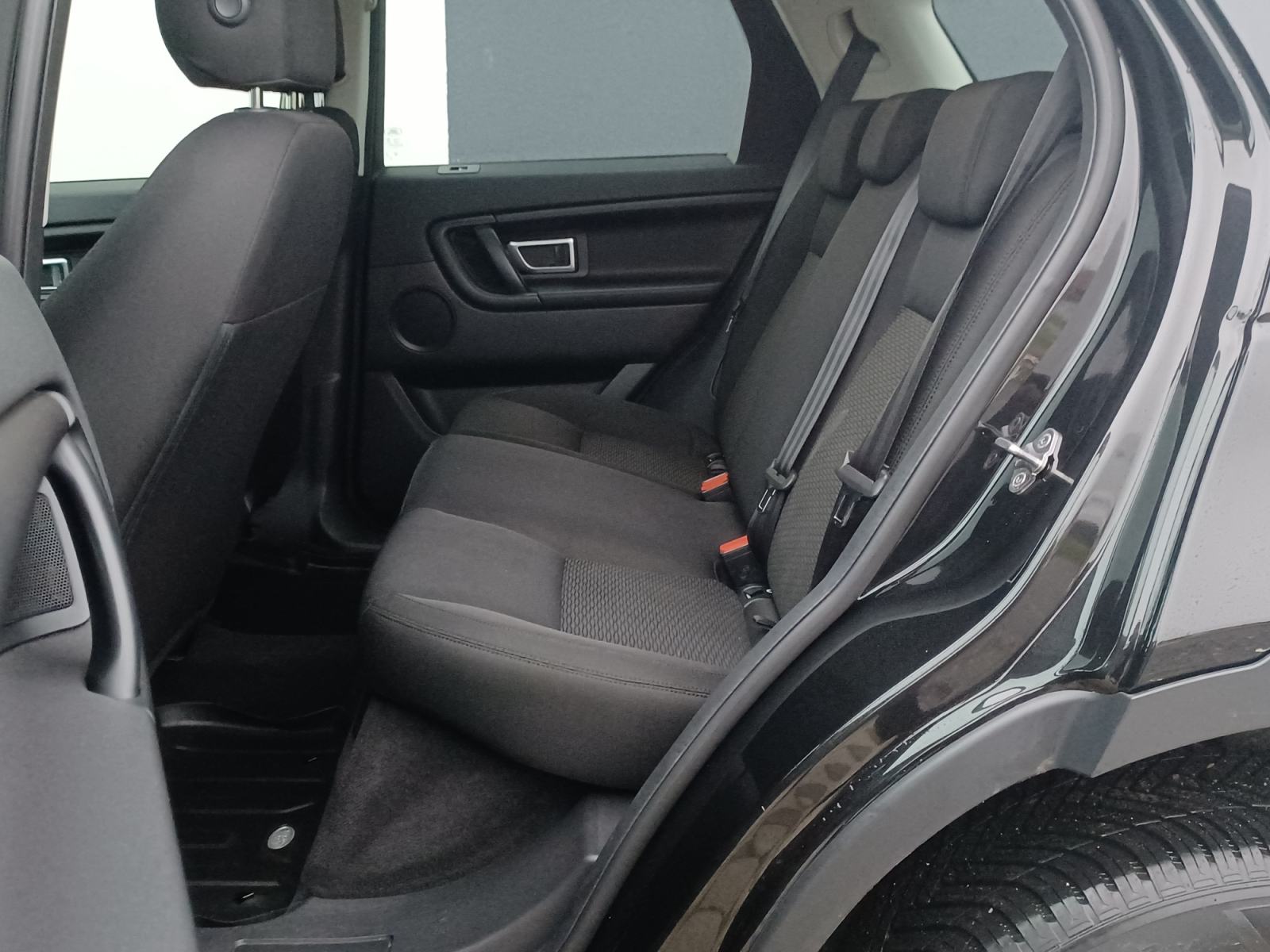 Land Rover Discovery Sport TD4 automatik, fotografija 12