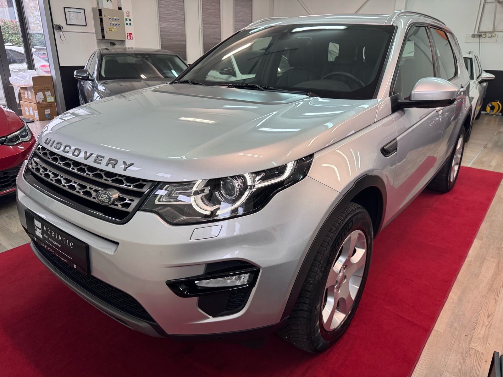 Land Rover Discovery Sport Pure ***PANORAMA, KOŽA, KAMERA***, fotografija 3