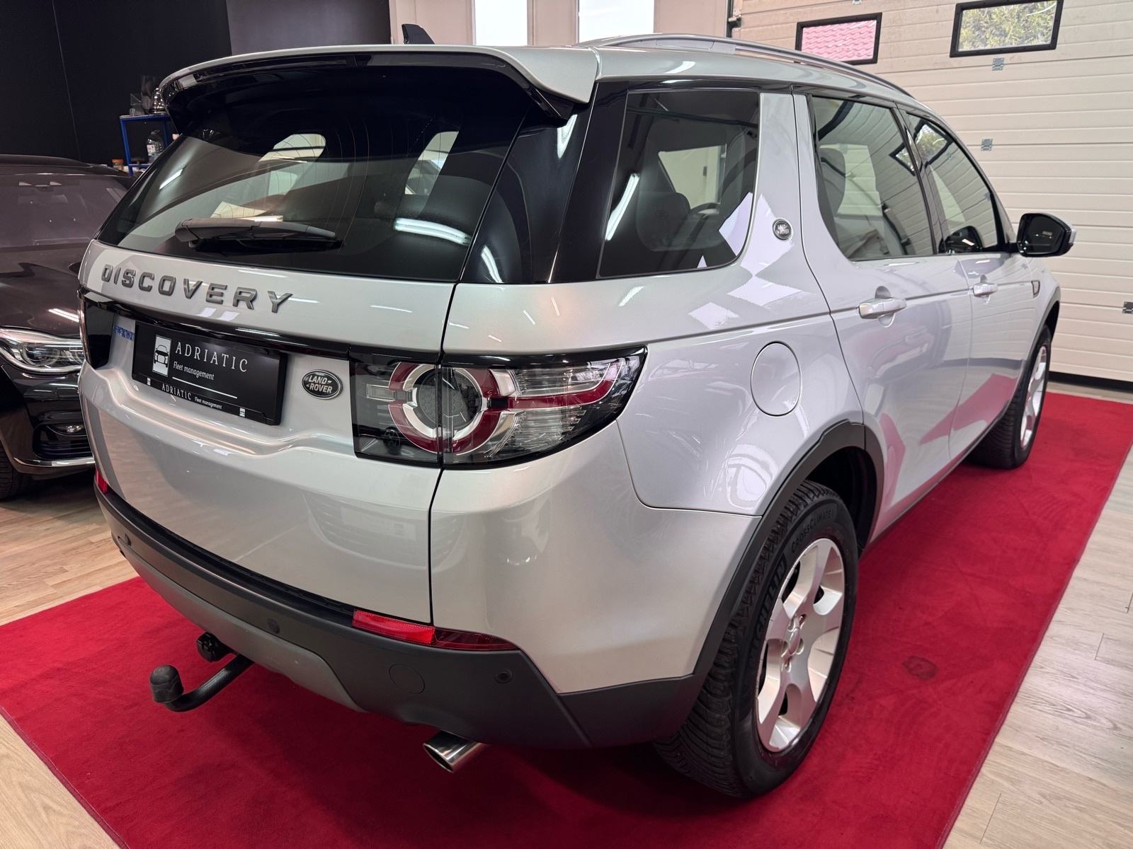 Land Rover Discovery Sport Pure ***PANORAMA, KOŽA, KAMERA***, fotografija 4