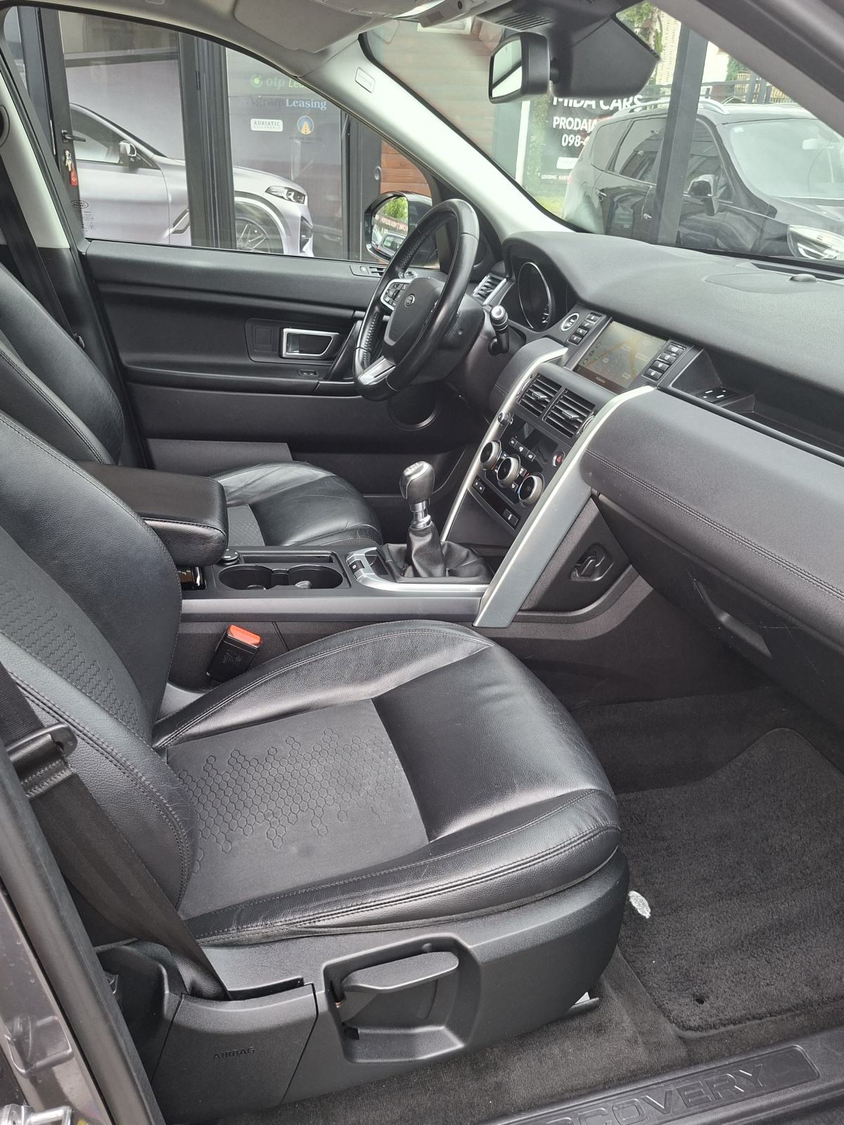 Land Rover Discovery Sport sport 2.0 ED4 E-CAPABILITY PURE-VELIKI SERV, fotografija 19