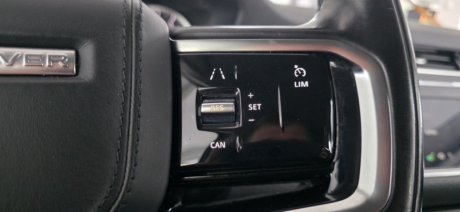Land Rover Evoque 2,0D, 6 BRZINA, FULL LED, TEMP, JAMSTVO, LEASING..., fotografija 17