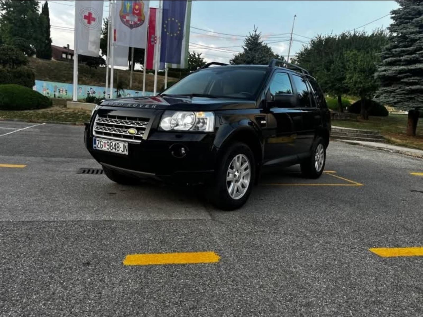 Land Rover Freelander 2,2 TD4 - CIJENA NIJE FIKSNA, fotografija 1