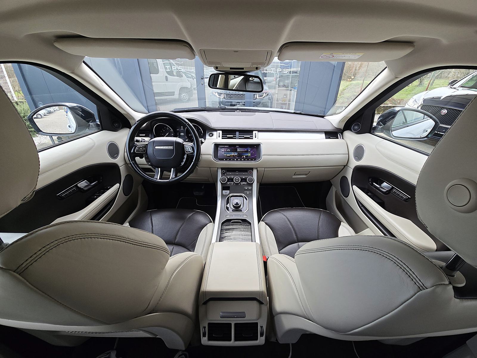 Land Rover R.R. Evoque 2.0d AUTOBIOGRAPHY 1. Vla. Veliki servis, TOP !, fotografija 15