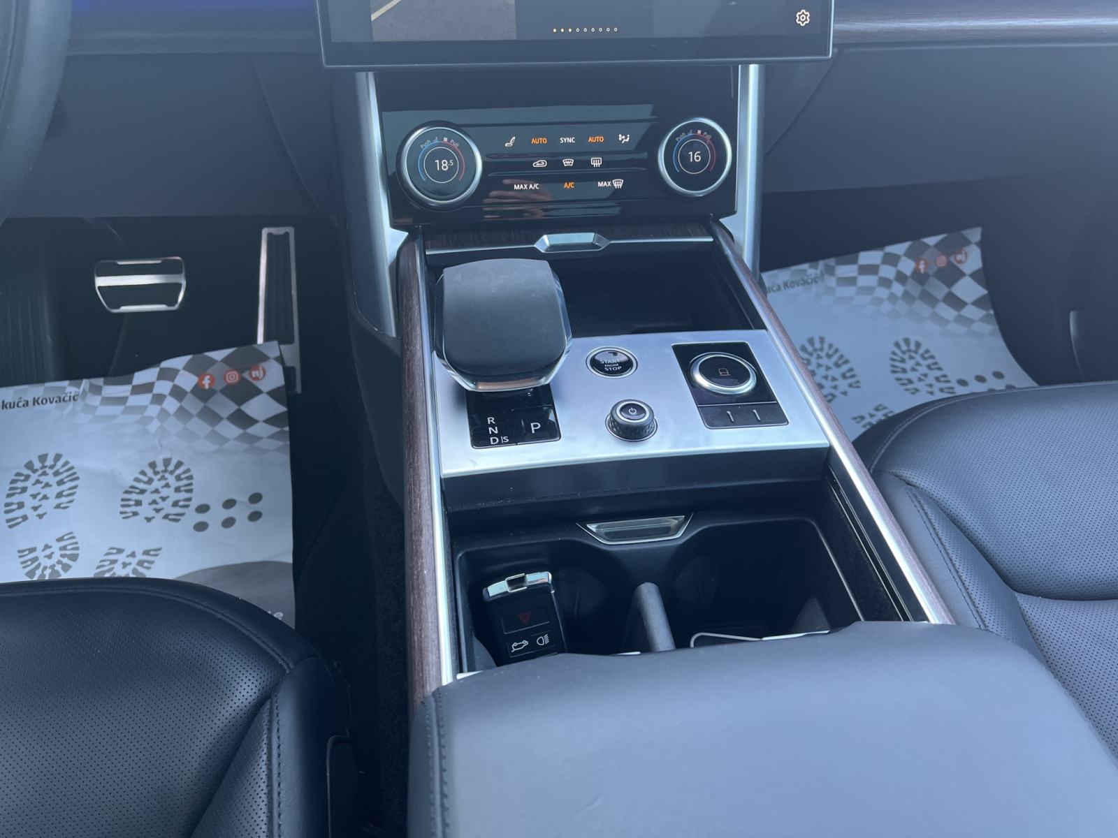 Land Rover Range Rover HSE P440e, fotografija 14