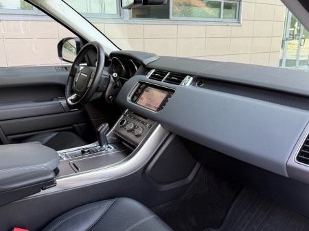 AKCIJA: Land Rover Range Rover 3,0 TdV6 HSE automatik, fotografija 9