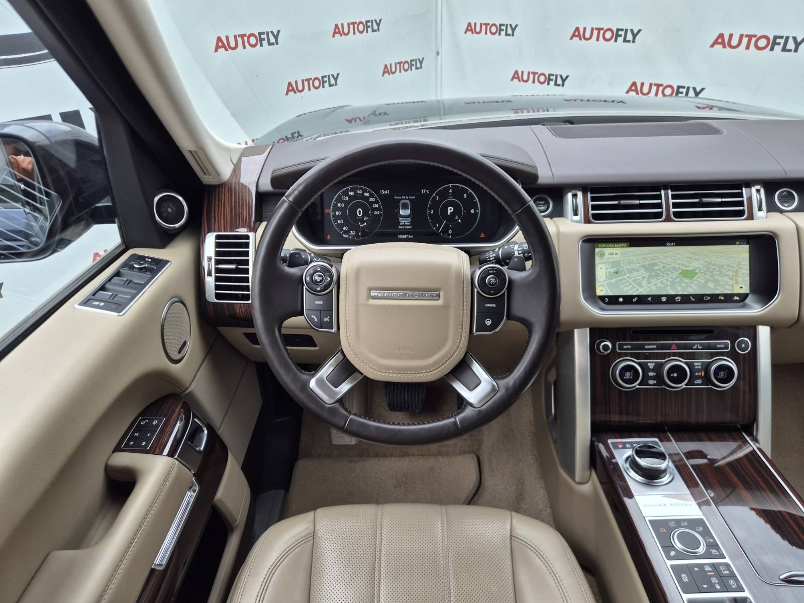 Land Rover Range Rover 4.4 SdV8, Meridian, Kamera, Softclose, 21", fotografija 16