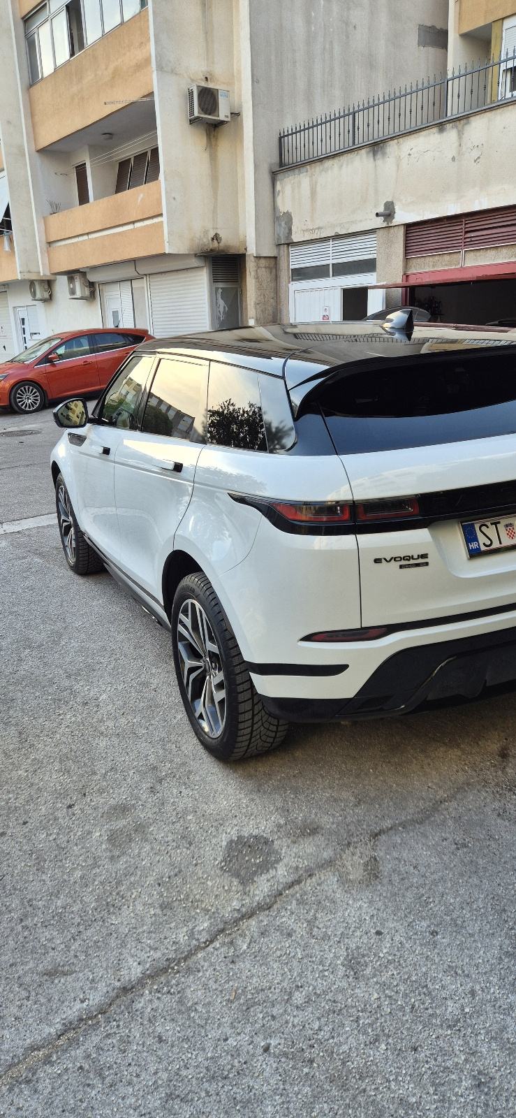 Land Rover Range Rover Evoque 2,0 automatik, fotografija 4