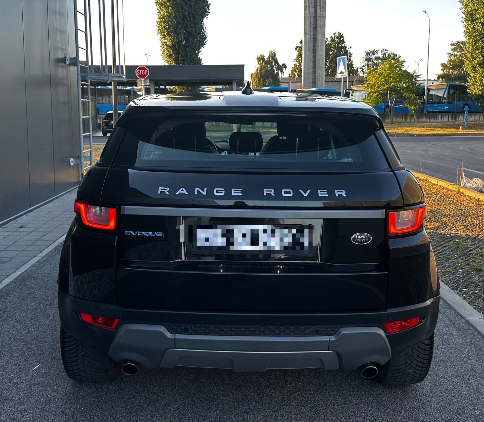 Land Rover Range Rover Evoque 2.0*Reg.god dana 07/2027*Veliki servis*, fotografija 5