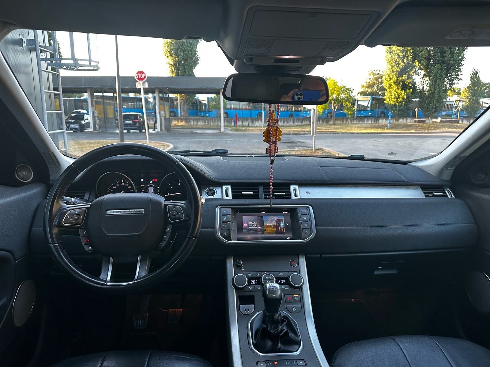 Land Rover Range Rover Evoque 2.0*Reg.god dana 07/2027*Veliki servis*, fotografija 13