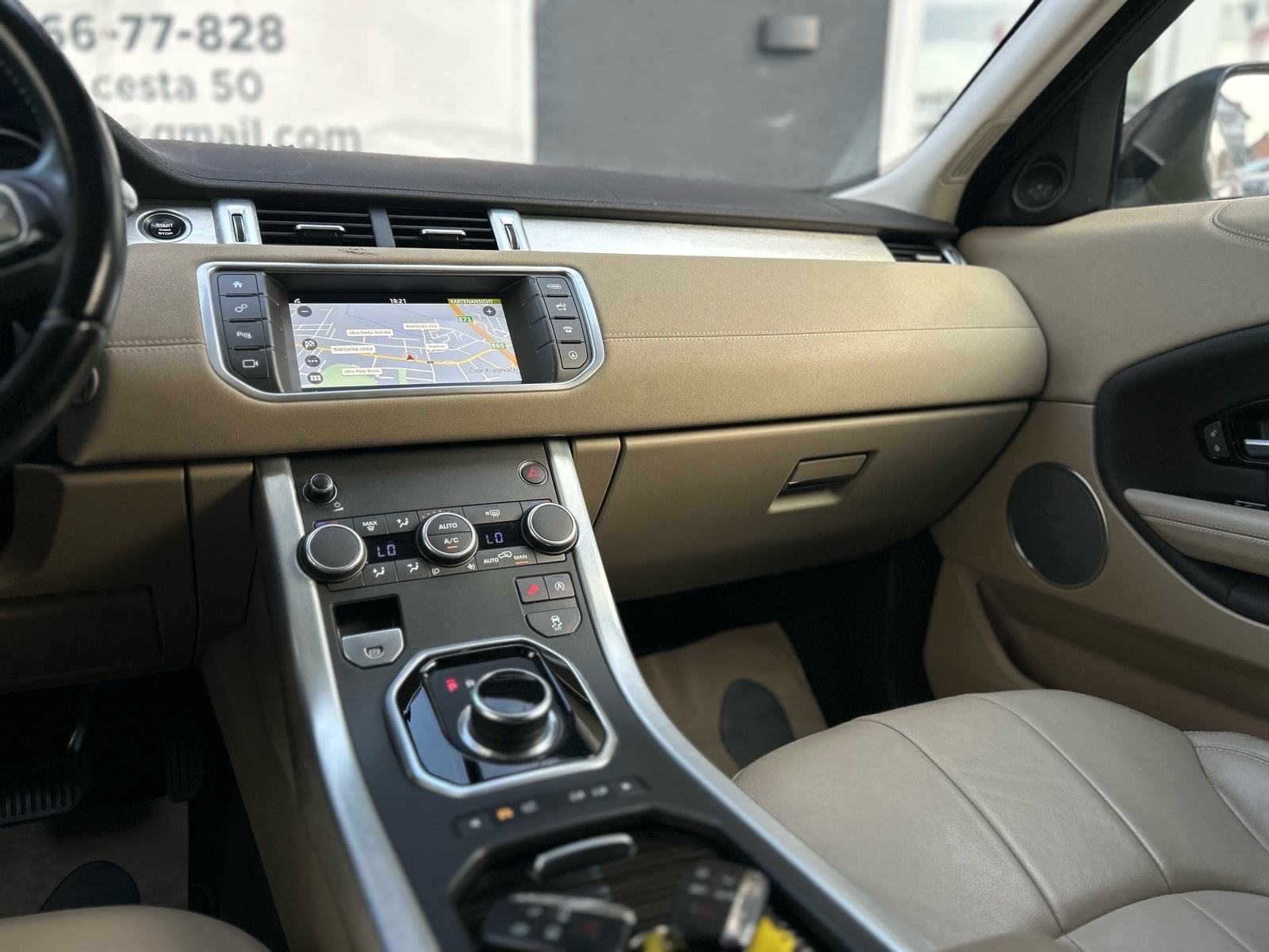 Land Rover Range Rover Evoque 2,0 TD4 automatik 2017G.REDIZAJN FULL, fotografija 18