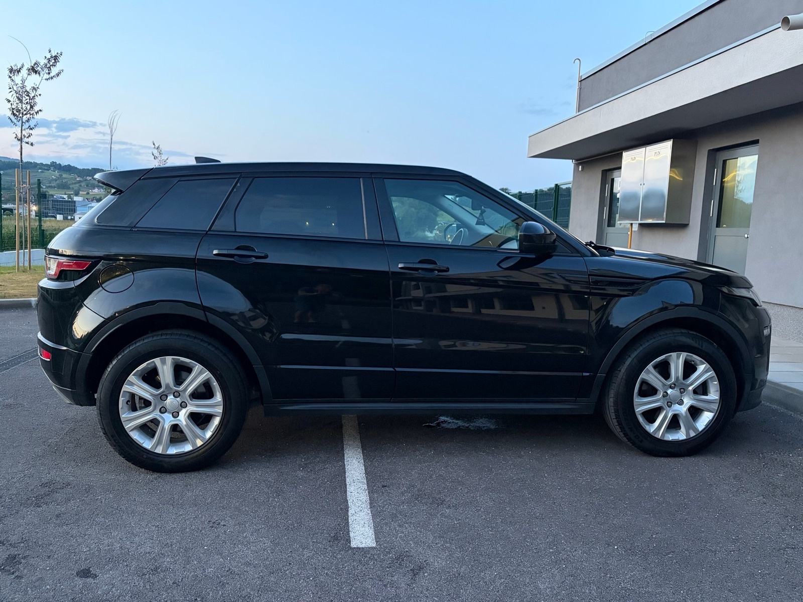 Land Rover Range Rover Evoque 2.0 TD4 automatik 4x4, veliki servis, fotografija 13