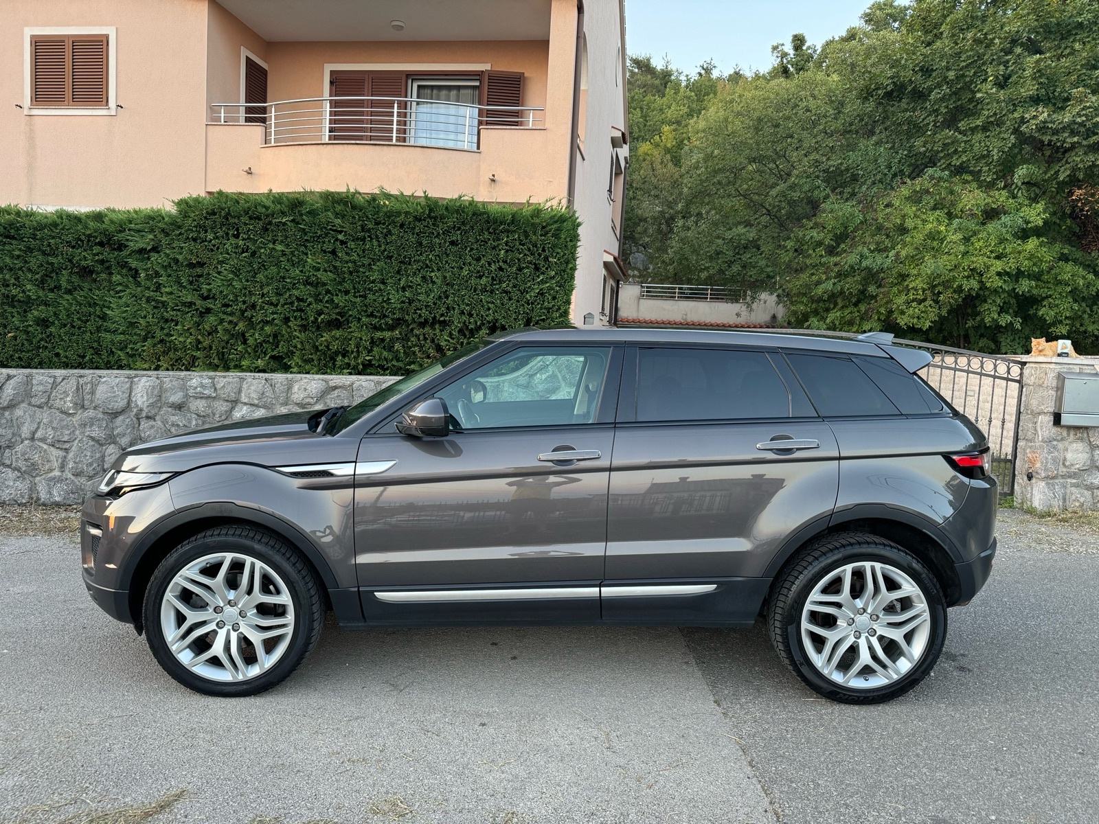 Land Rover Range Rover Evoque 2,0 TD4 automatik HSE, fotografija 8