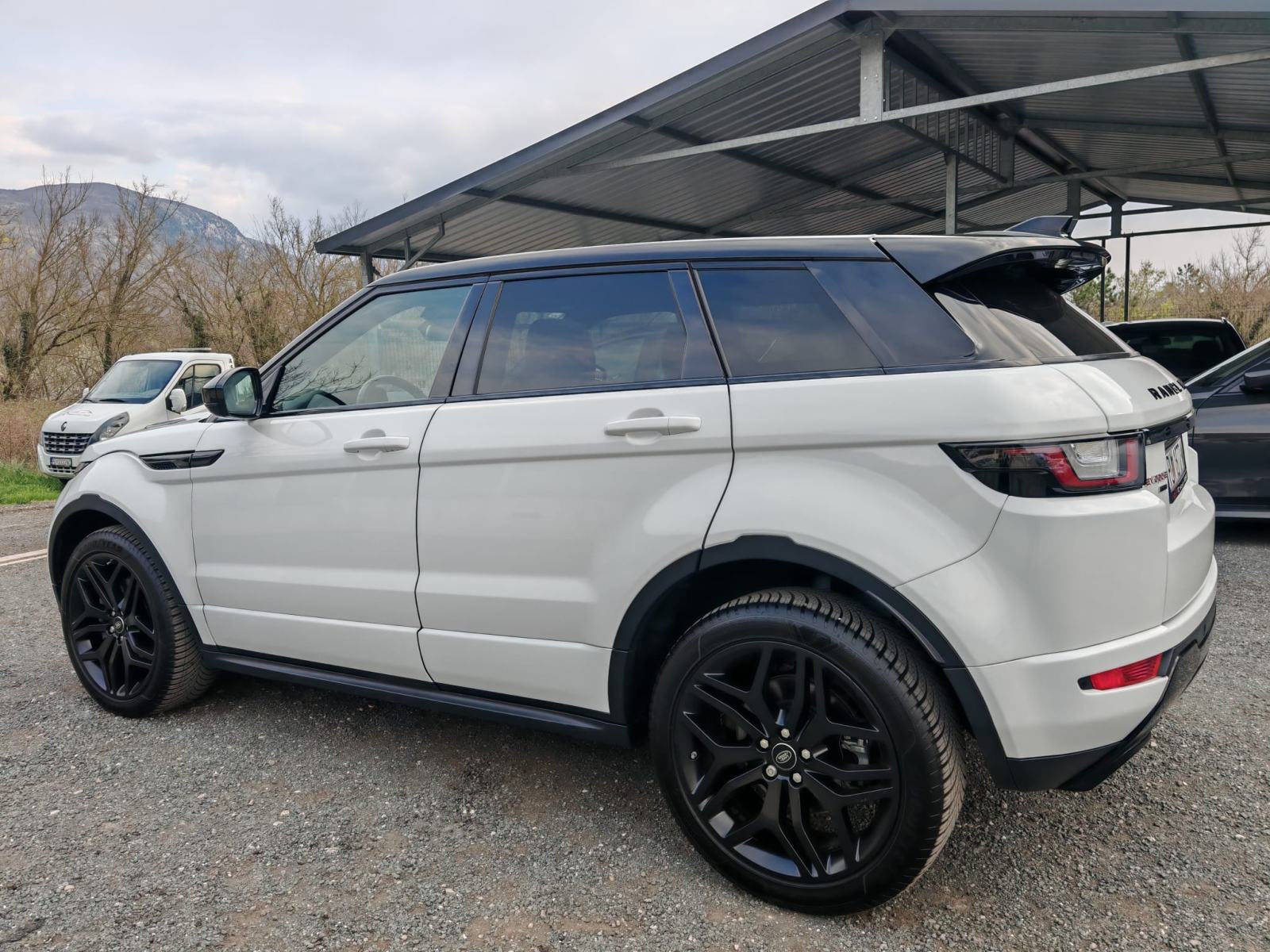Range Rover Evoque 2.0 TD4 180 ks 4x4 HSE panorama alu 20 STANJE NOVO❗, fotografija 4