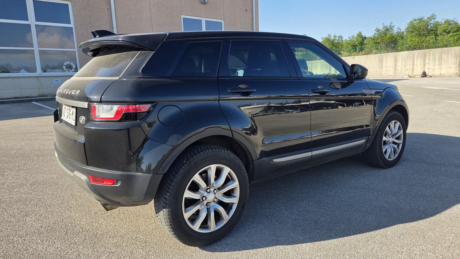 AKCIJA!!!! Land Rover Range Rover Evoque 2.0 TD4, fotografija 4