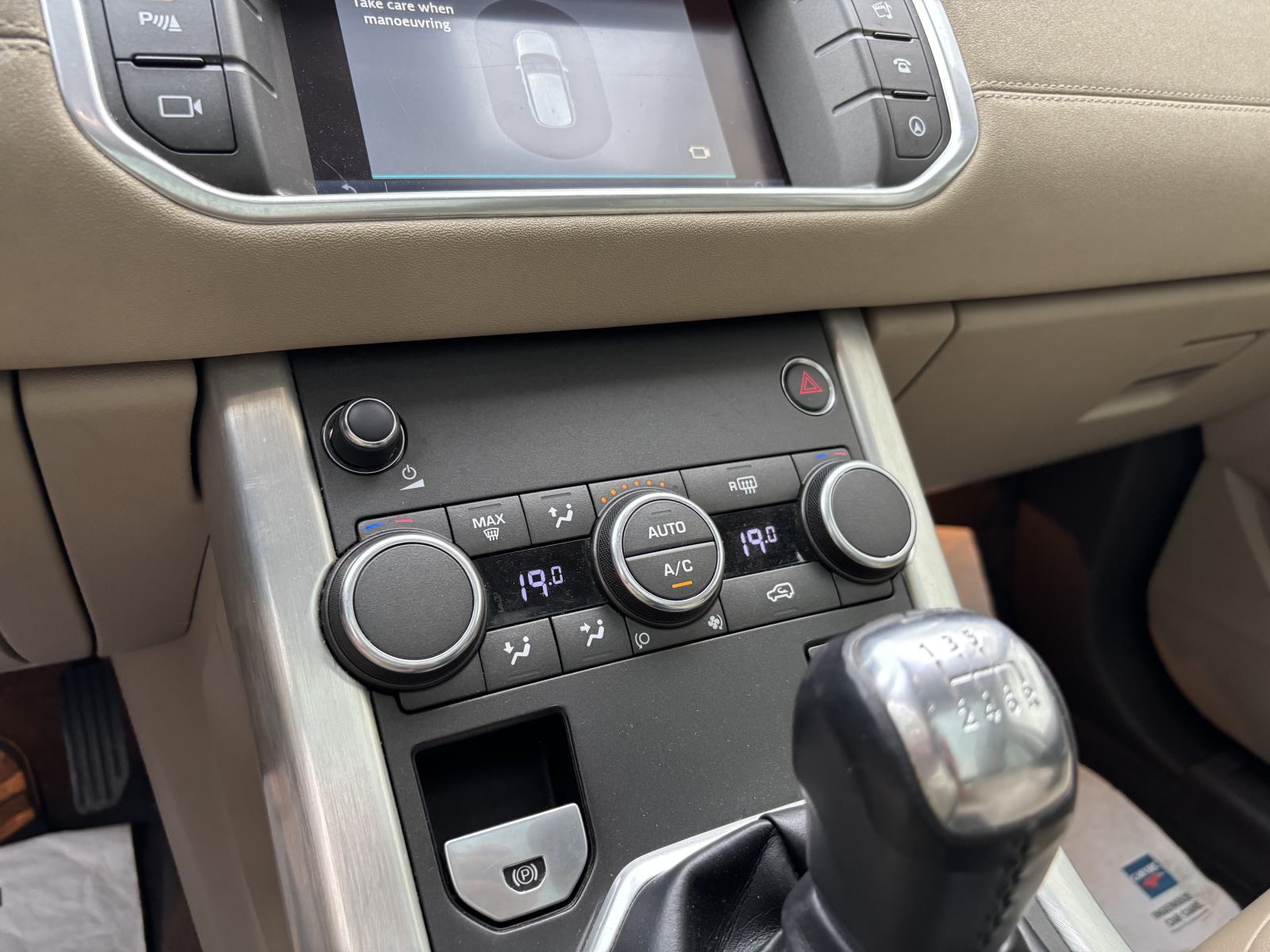 LAND ROVER RANGE ROVER EVOQUE 2,0 TD4 2016 GODINA KAO NOVO 12,900€!!!, fotografija 16