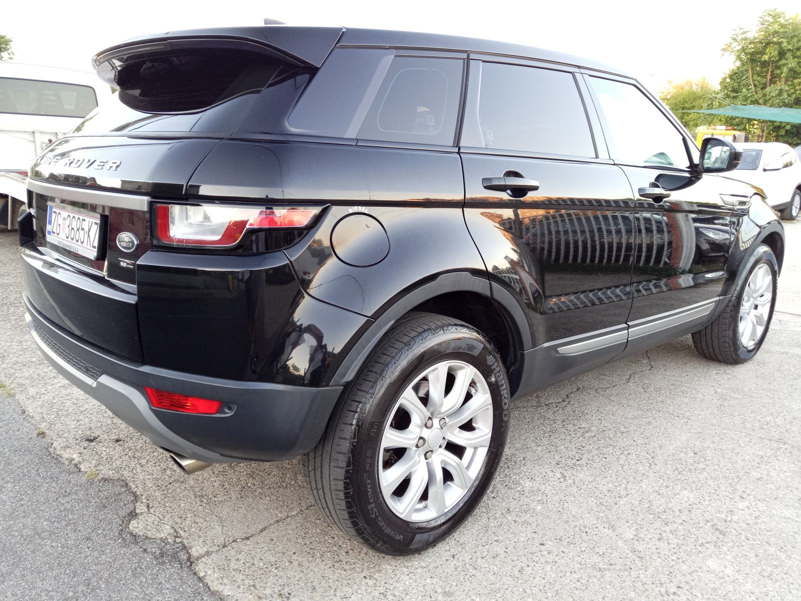 Land Range Rover Evoque 2,0 TD4 Reg. do 06/27, fotografija 4