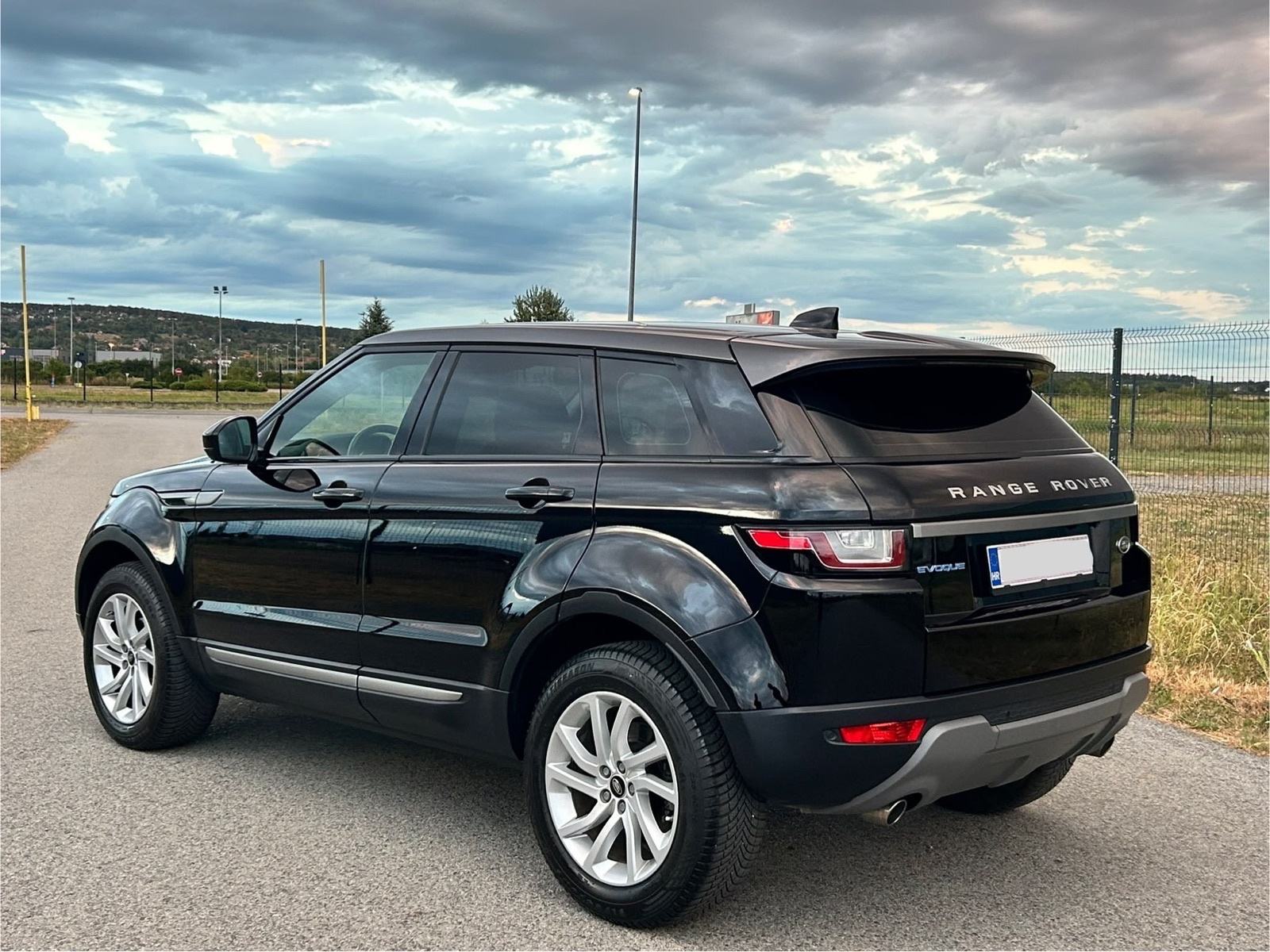 Land Rover Range Rover Evoque 2.0d 110kw 2018.god. ( ZAMJENA ), fotografija 10