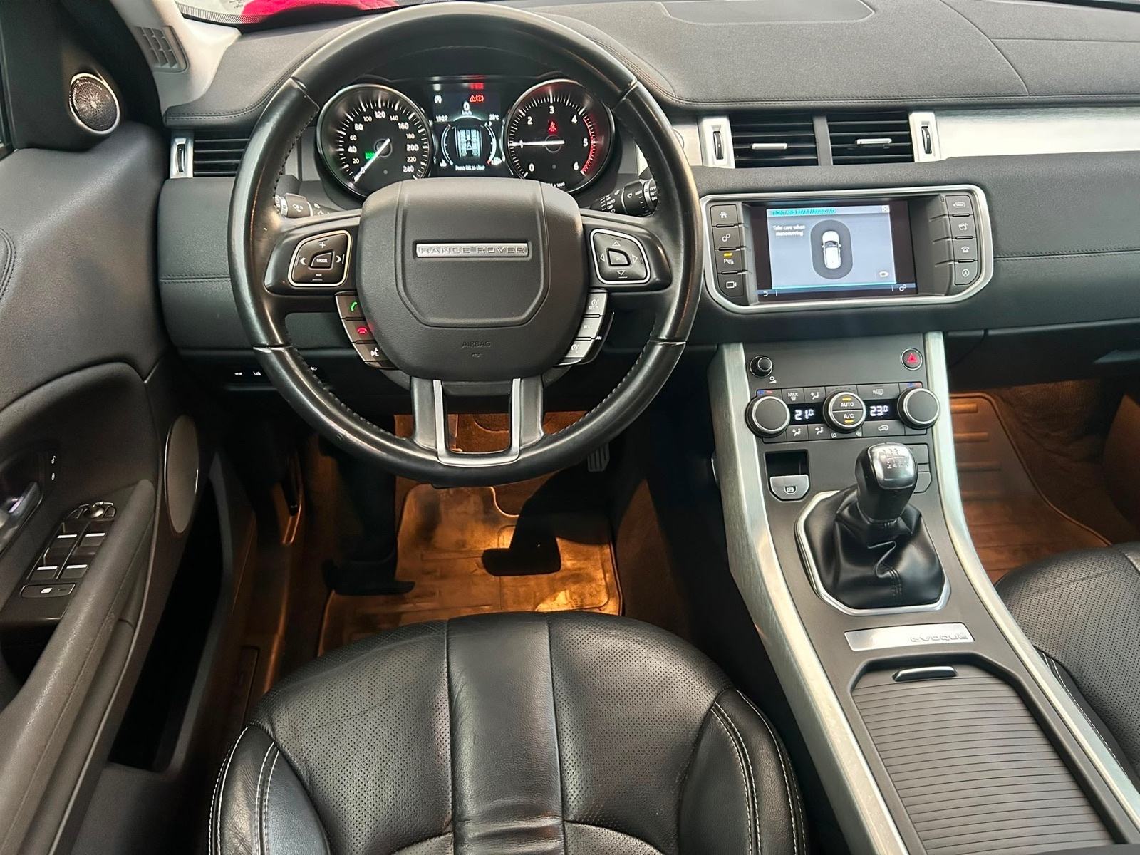 Land Rover Range Rover Evoque 2.0d 110kw 2018.god. ( ZAMJENA ), fotografija 17
