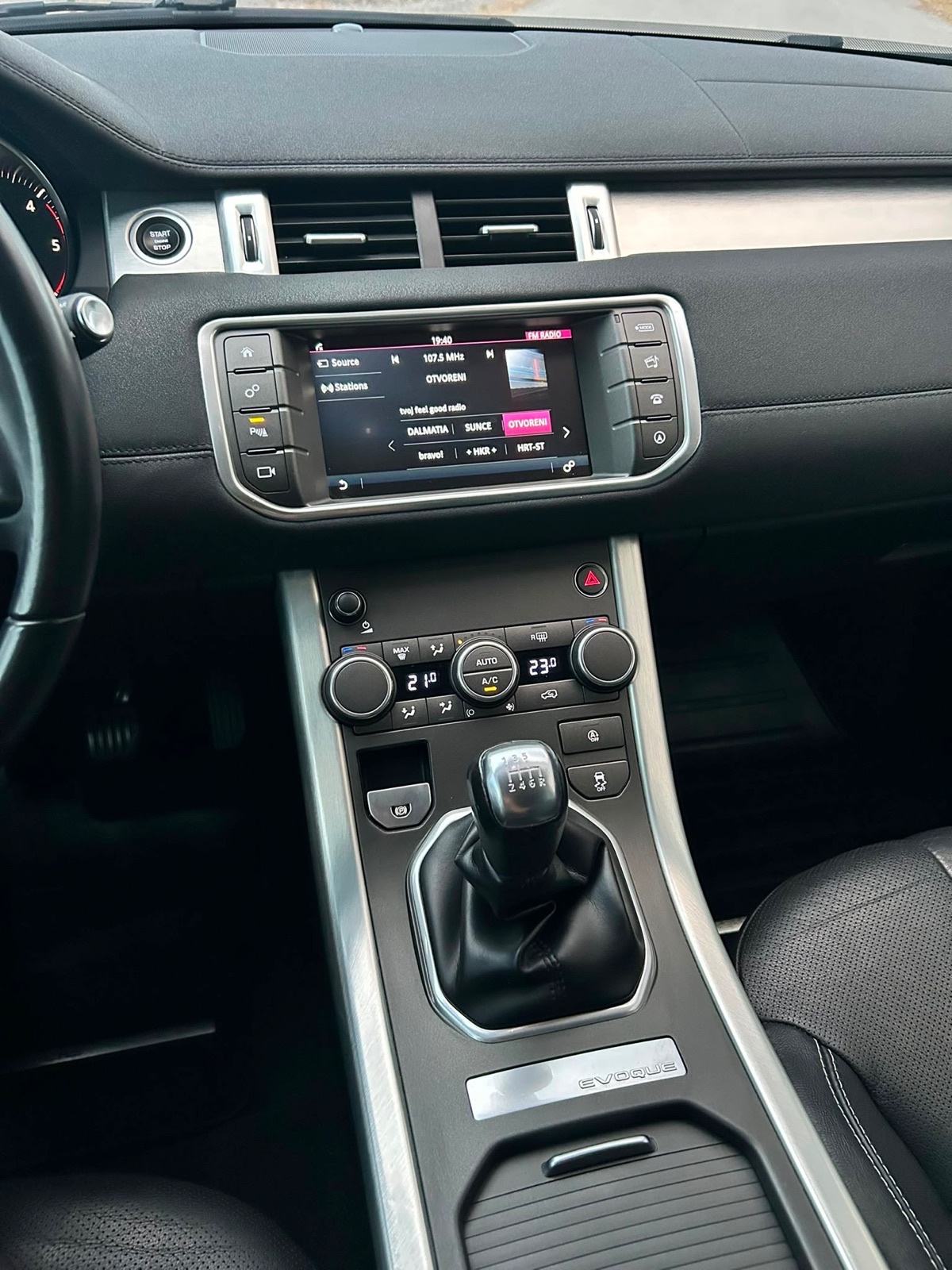Land Rover Range Rover Evoque 2.0d 110kw 2018.god. ( ZAMJENA ), fotografija 18
