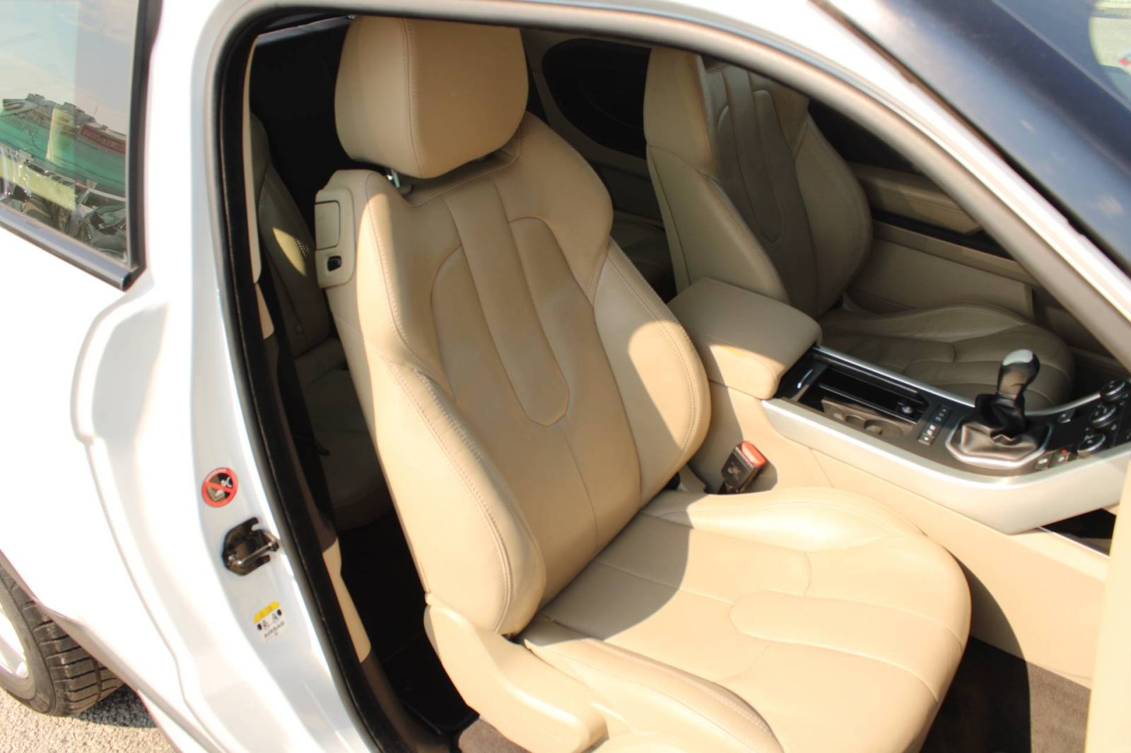 Land Rover Range Rover Evoque 2.2 TD4 *PANORAMA, NAVIGACIJA, KAMERA*, fotografija 13