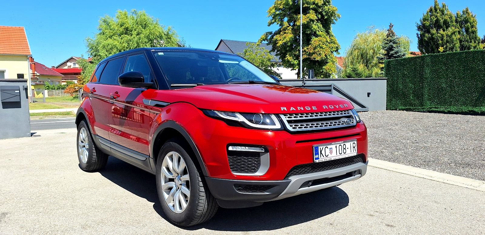 Land Rover Range Rover EVOQUE 2,0 D - 4×4 AUTOMATIK - PANORAMA, fotografija 2