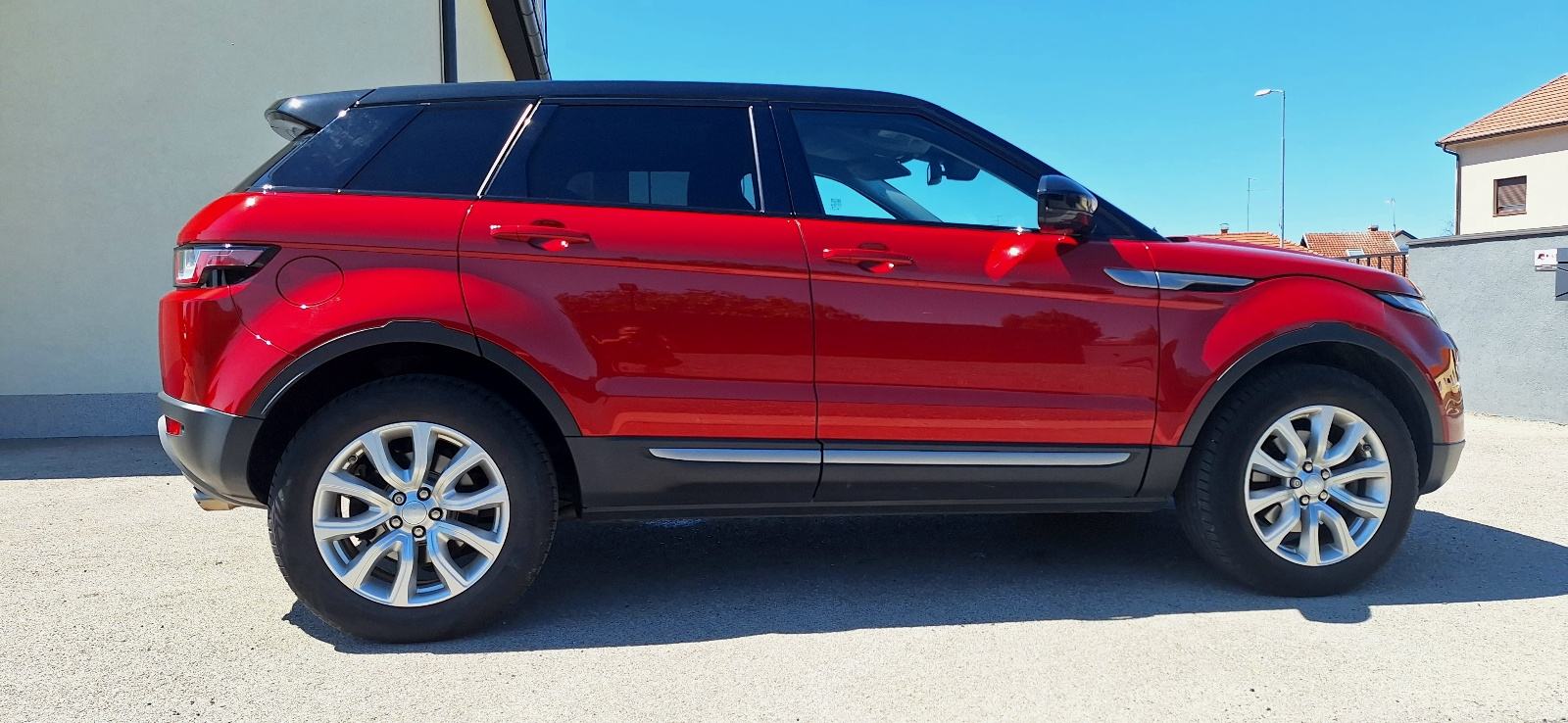 Land Rover Range Rover EVOQUE 2,0 D - 4×4 AUTOMATIK - PANORAMA, fotografija 6