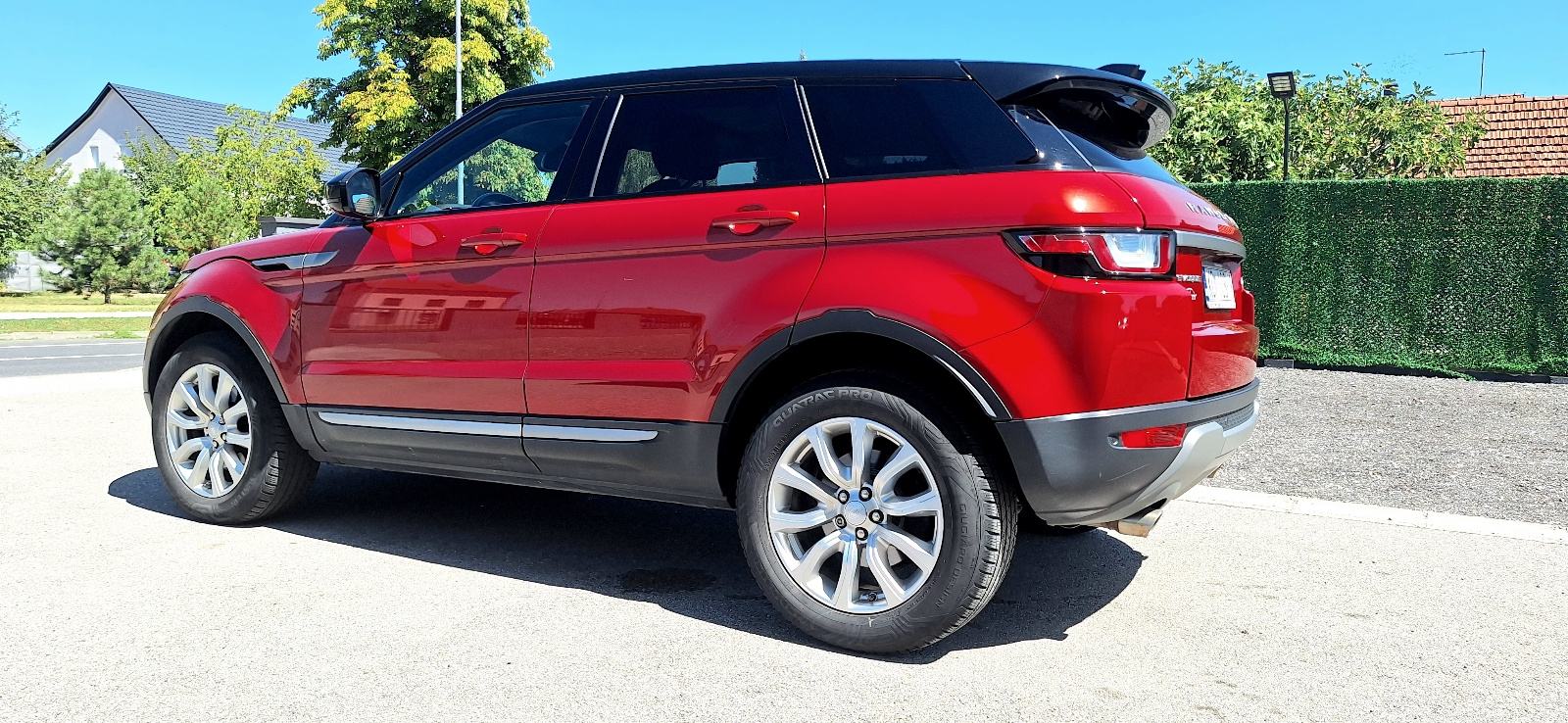Land Rover Range Rover EVOQUE 2,0 D - 4×4 AUTOMATIK - PANORAMA, fotografija 4