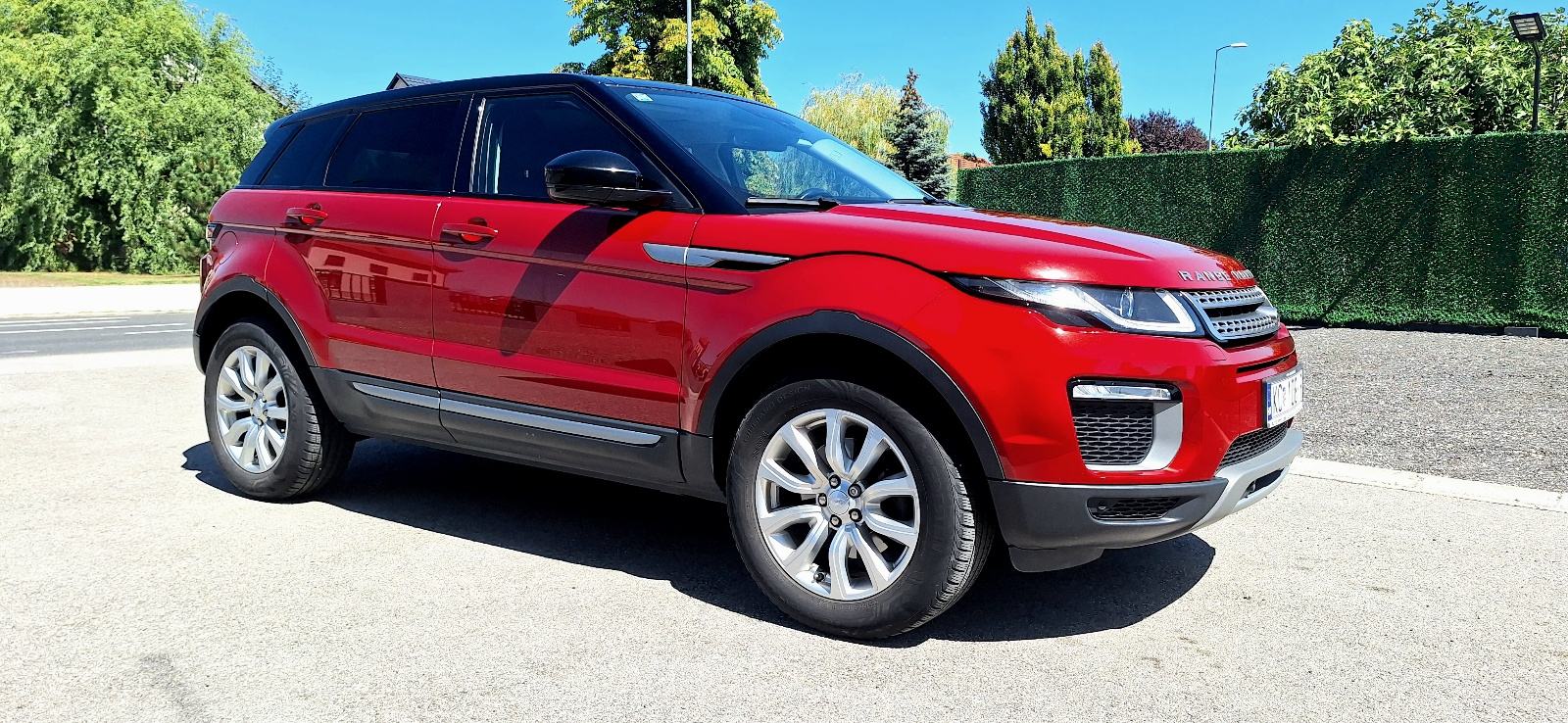 Land Rover Range Rover EVOQUE 2,0 D - 4×4 AUTOMATIK - PANORAMA, fotografija 3